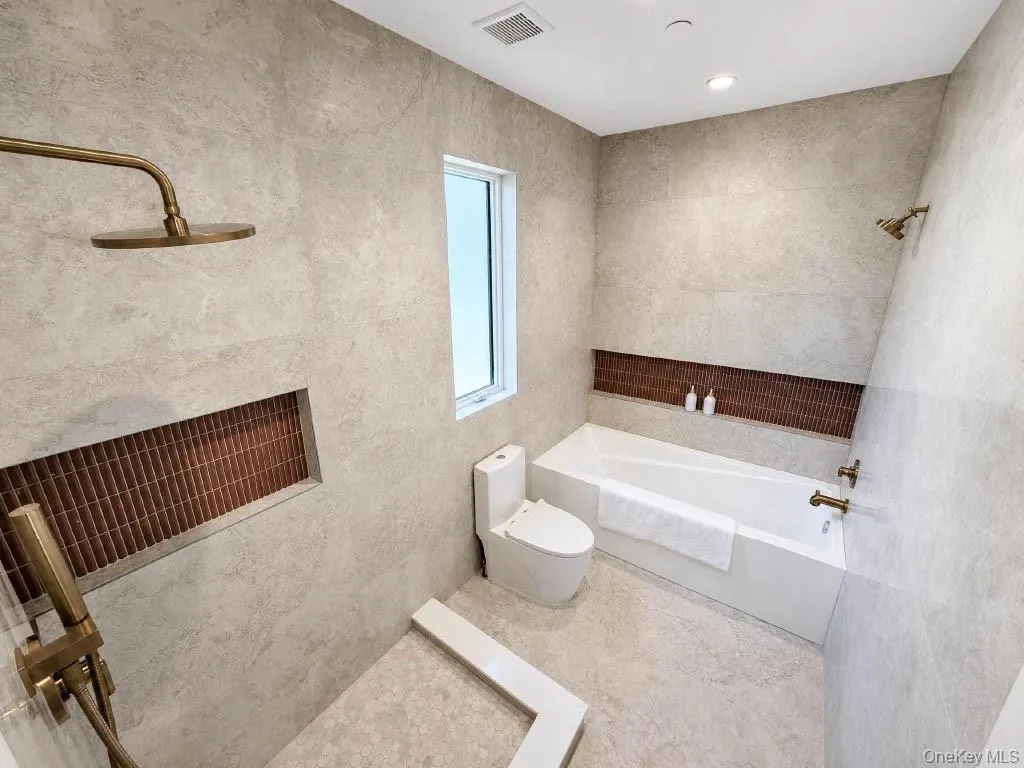 32 Virginia Avenue, Blooming Grove, NY, 5 Bedrooms Bedrooms, 9 Rooms Rooms,3 BathroomsBathrooms,Residential,For Rent,Virginia,0,1022979 32 Virginia Avenue, Blooming Grove, NY, 5 Bedrooms Bedrooms, 9 Rooms Rooms,3 BathroomsBathrooms,Residential,For Rent,Virginia,0,1022979