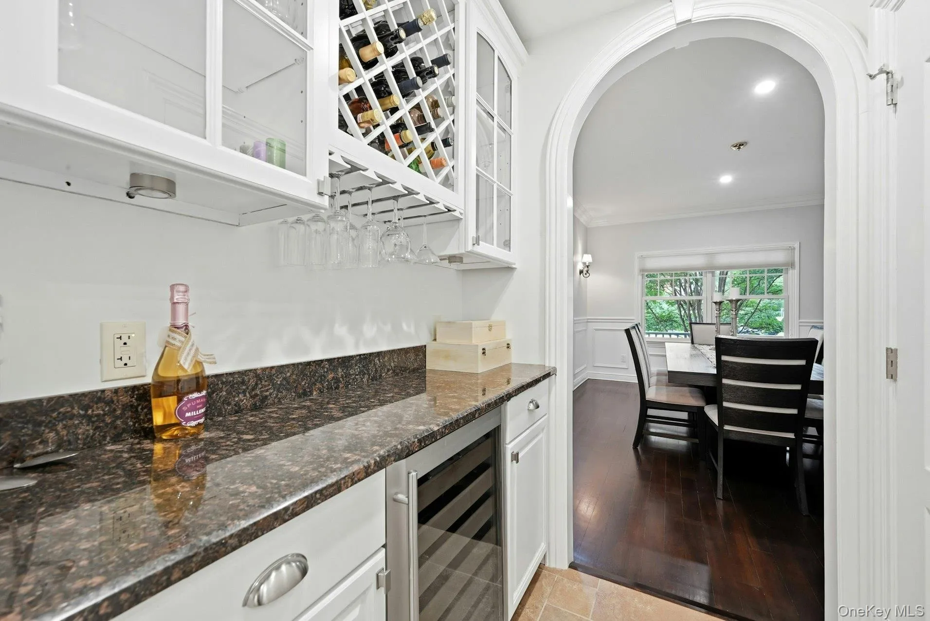 12 Glenridge Lane, Smithtown, NY, 4 Bedrooms Bedrooms, 8 Rooms Rooms,3 BathroomsBathrooms,Residential,For Rent,Glenridge,0,1022986 12 Glenridge Lane, Smithtown, NY, 4 Bedrooms Bedrooms, 8 Rooms Rooms,3 BathroomsBathrooms,Residential,For Rent,Glenridge,0,1022986