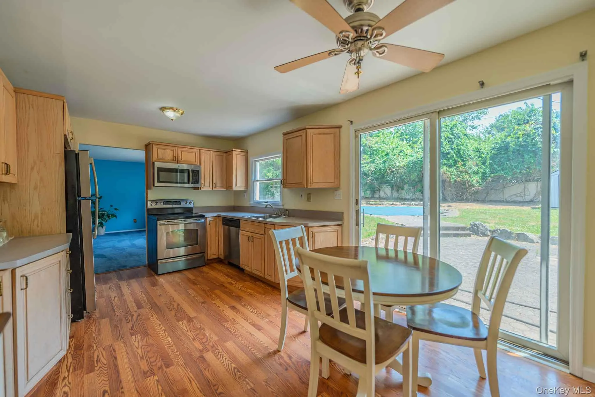 21 Madeley Lane, Brookhaven, NY, 3 Bedrooms Bedrooms, 8 Rooms Rooms,2 BathroomsBathrooms,Residential,For Rent,Madeley,0,1022987 21 Madeley Lane, Brookhaven, NY, 3 Bedrooms Bedrooms, 8 Rooms Rooms,2 BathroomsBathrooms,Residential,For Rent,Madeley,0,1022987