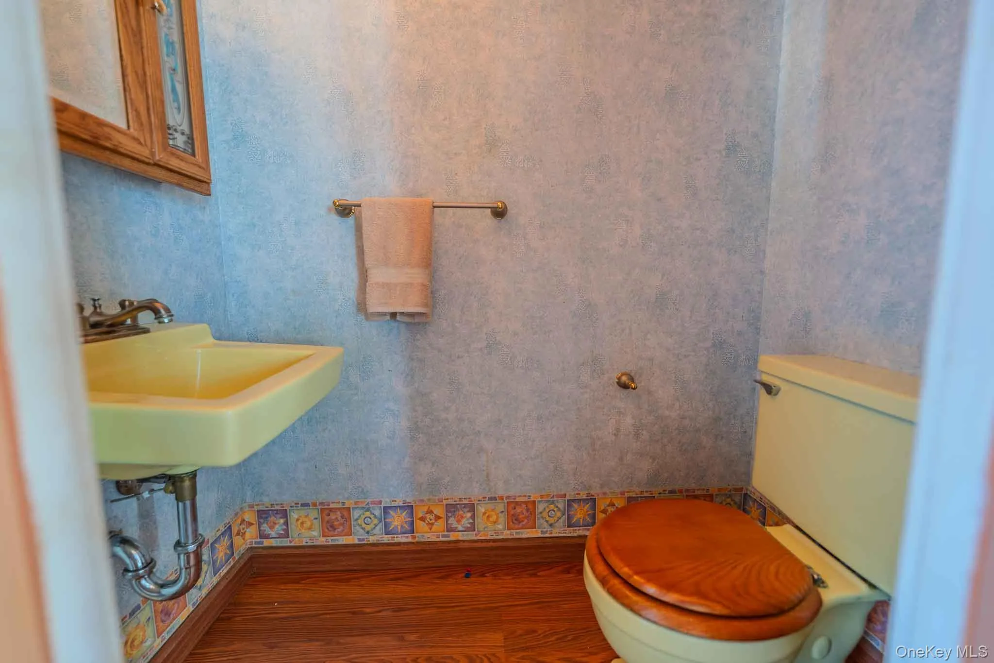 21 Madeley Lane, Brookhaven, NY, 3 Bedrooms Bedrooms, 8 Rooms Rooms,2 BathroomsBathrooms,Residential,For Rent,Madeley,0,1022987 21 Madeley Lane, Brookhaven, NY, 3 Bedrooms Bedrooms, 8 Rooms Rooms,2 BathroomsBathrooms,Residential,For Rent,Madeley,0,1022987