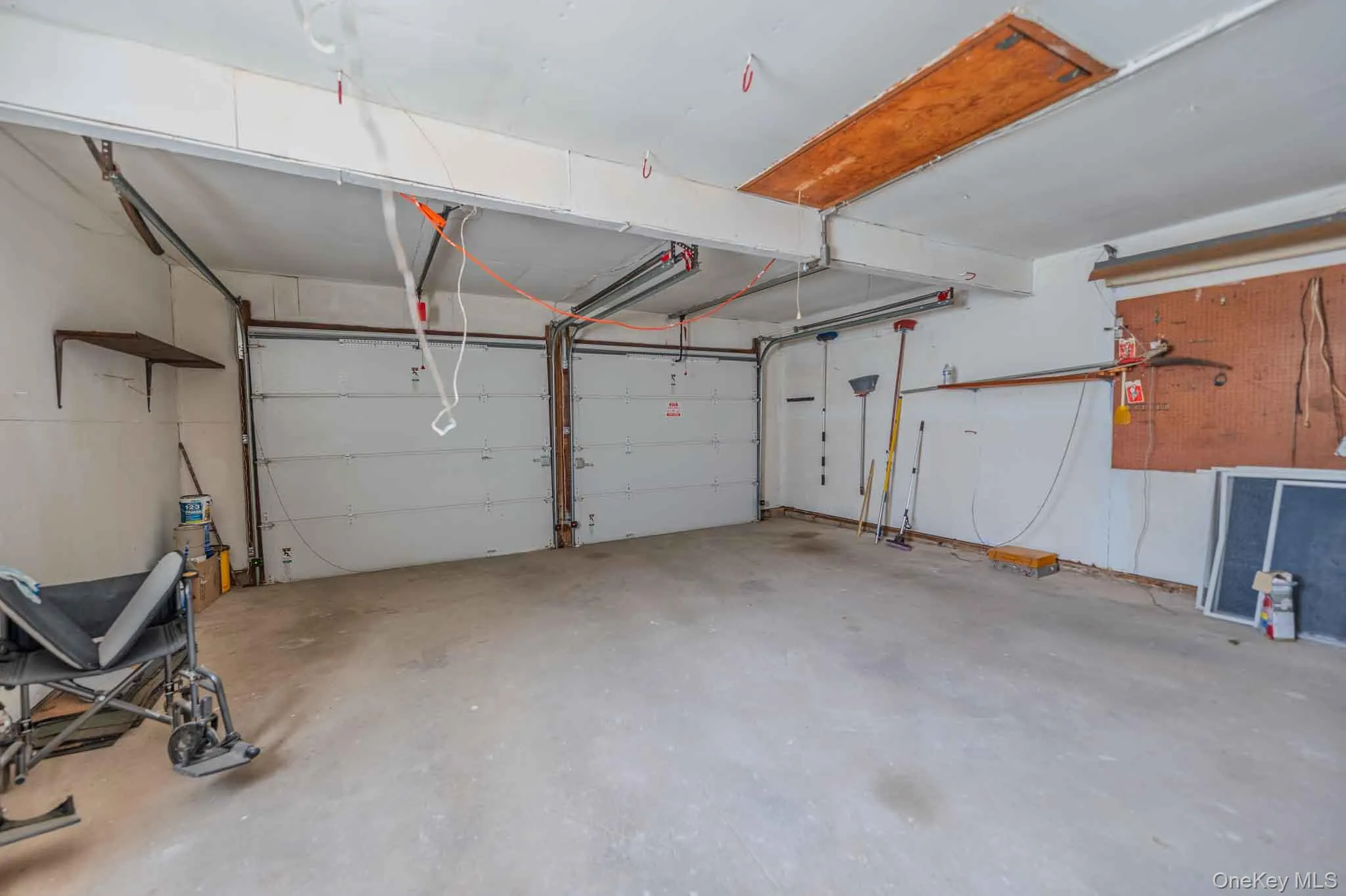 21 Madeley Lane, Brookhaven, NY, 3 Bedrooms Bedrooms, 8 Rooms Rooms,2 BathroomsBathrooms,Residential,For Rent,Madeley,0,1022987 21 Madeley Lane, Brookhaven, NY, 3 Bedrooms Bedrooms, 8 Rooms Rooms,2 BathroomsBathrooms,Residential,For Rent,Madeley,0,1022987