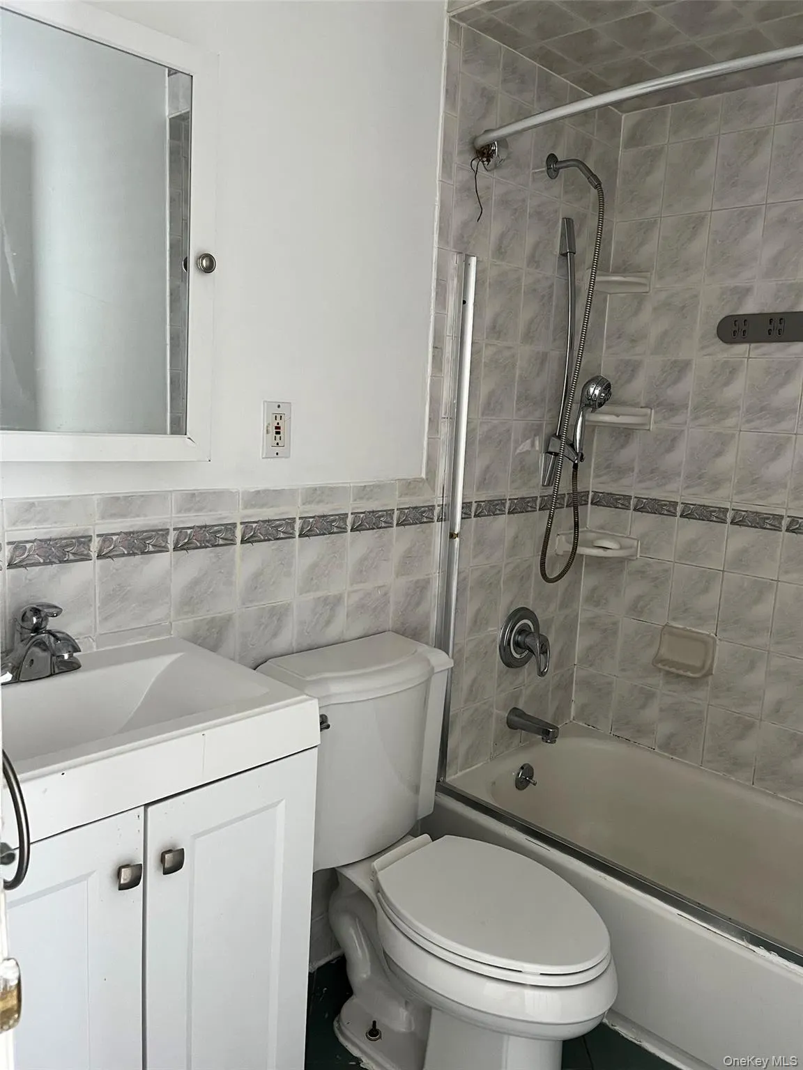 11516 128th Street, New York, NY, 2 Bedrooms Bedrooms, 6 Rooms Rooms,1 BathroomBathrooms,Residential Lease,For Rent,128th,0,1022989 11516 128th Street, New York, NY, 2 Bedrooms Bedrooms, 6 Rooms Rooms,1 BathroomBathrooms,Residential Lease,For Rent,128th,0,1022989