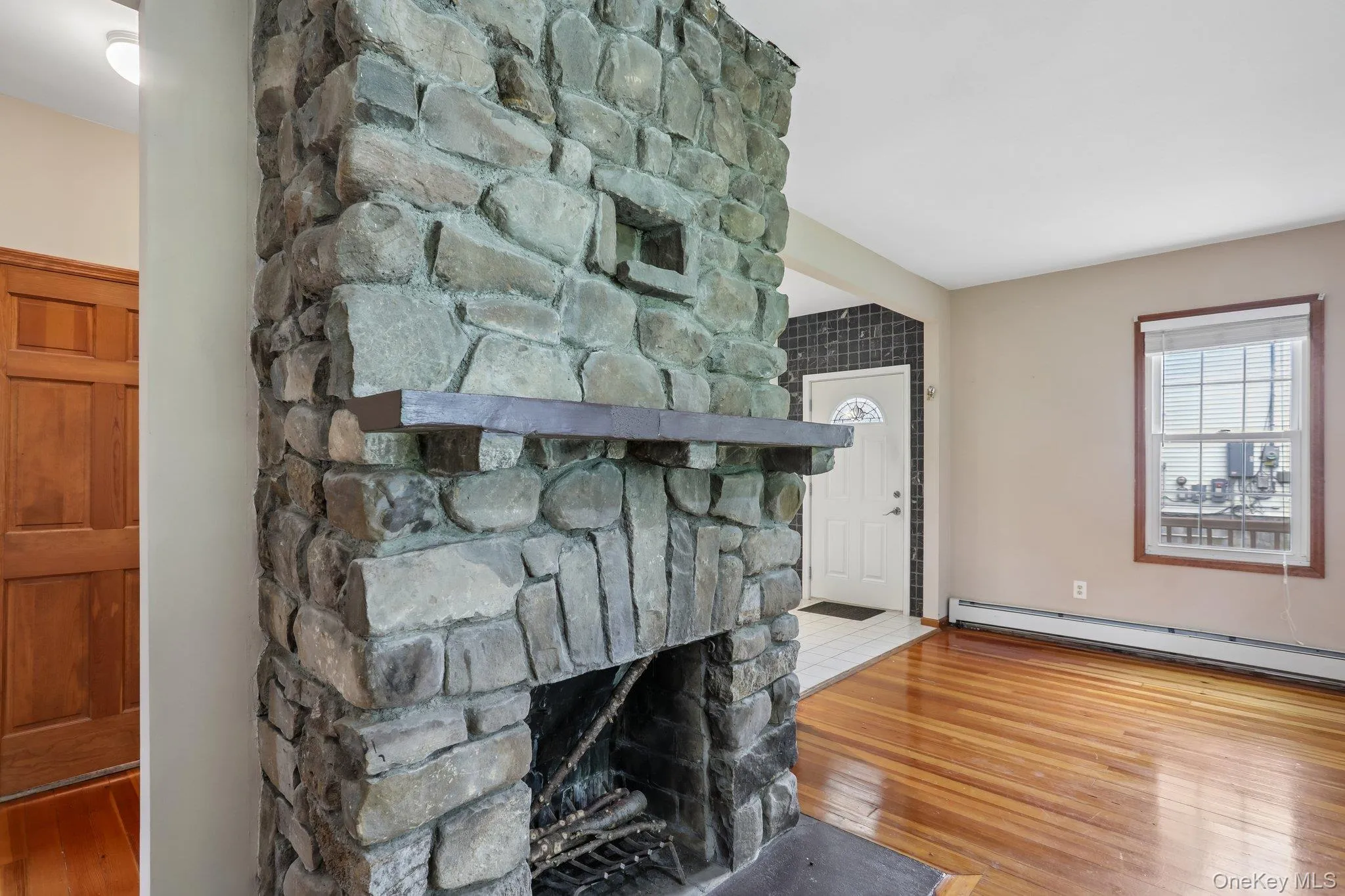 8 Sunset Heights, Monroe, NY, 2 Bedrooms Bedrooms, 6 Rooms Rooms,2 BathroomsBathrooms,Residential,For Rent,Sunset,0,1022990 8 Sunset Heights, Monroe, NY, 2 Bedrooms Bedrooms, 6 Rooms Rooms,2 BathroomsBathrooms,Residential,For Rent,Sunset,0,1022990