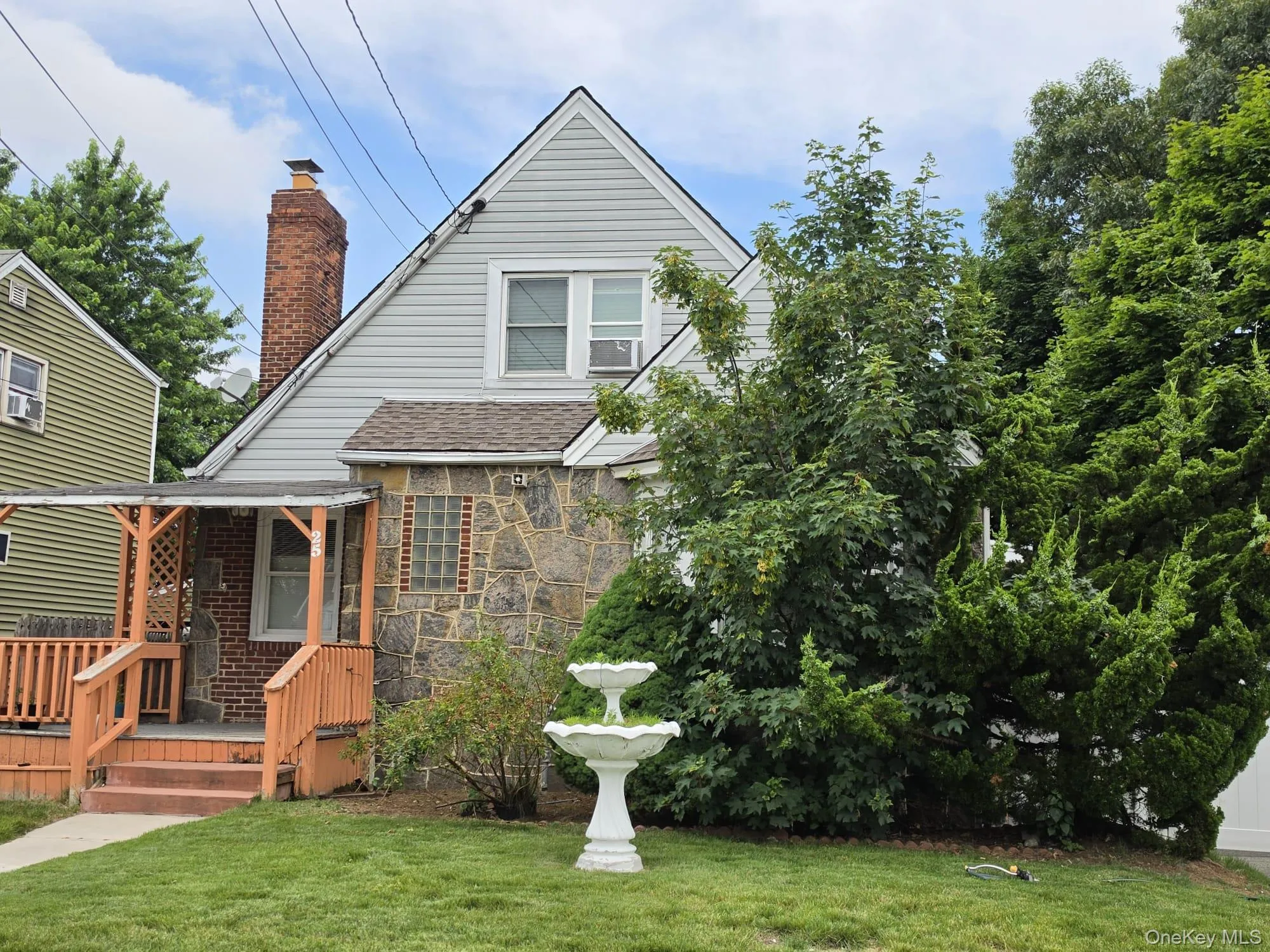 25 Gold Street, Hempstead, NY, 4 Bedrooms Bedrooms, 8 Rooms Rooms,3 BathroomsBathrooms,Residential,For Rent,Gold,0,1022994 25 Gold Street, Hempstead, NY, 4 Bedrooms Bedrooms, 8 Rooms Rooms,3 BathroomsBathrooms,Residential,For Rent,Gold,0,1022994
