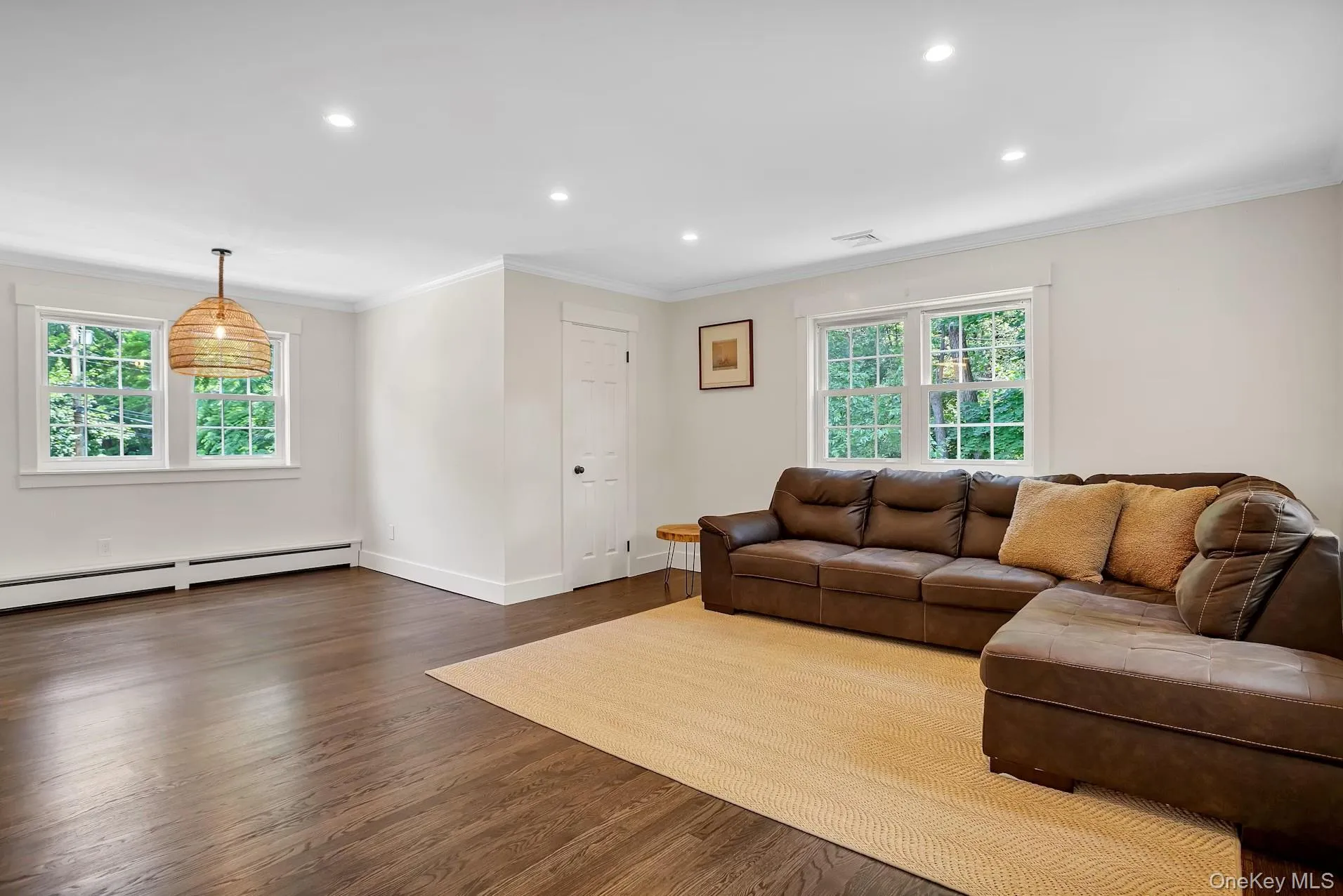 48 Southdown Road, Huntington, NY, 4 Bedrooms Bedrooms, 8 Rooms Rooms,3 BathroomsBathrooms,Residential,For Rent,Southdown,0,1022999 48 Southdown Road, Huntington, NY, 4 Bedrooms Bedrooms, 8 Rooms Rooms,3 BathroomsBathrooms,Residential,For Rent,Southdown,0,1022999