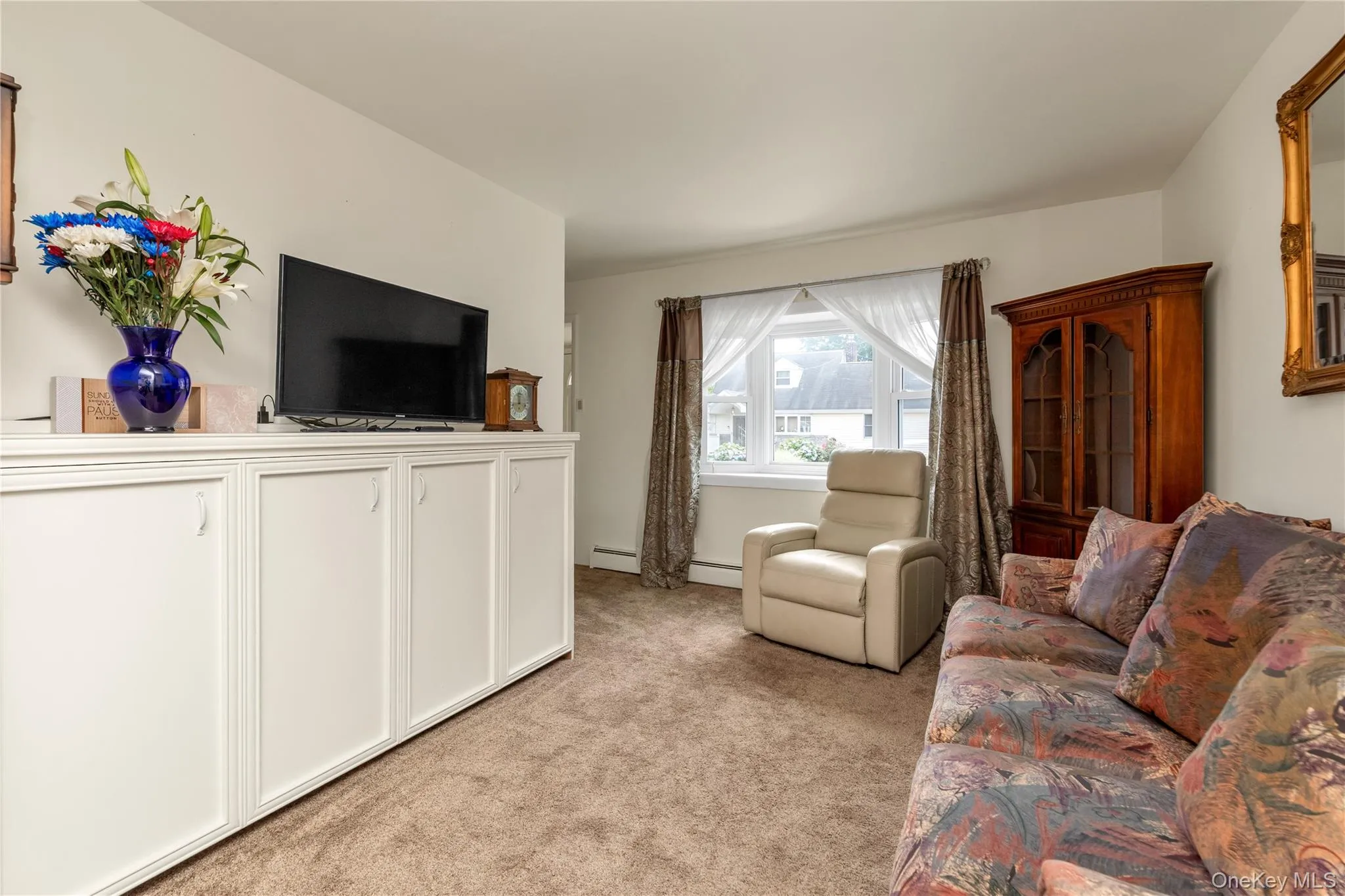 369 Maple Avenue, Hempstead, NY, 2 Bedrooms Bedrooms, 5 Rooms Rooms,1 BathroomBathrooms,Residential,For Rent,Maple,0,1023000 369 Maple Avenue, Hempstead, NY, 2 Bedrooms Bedrooms, 5 Rooms Rooms,1 BathroomBathrooms,Residential,For Rent,Maple,0,1023000
