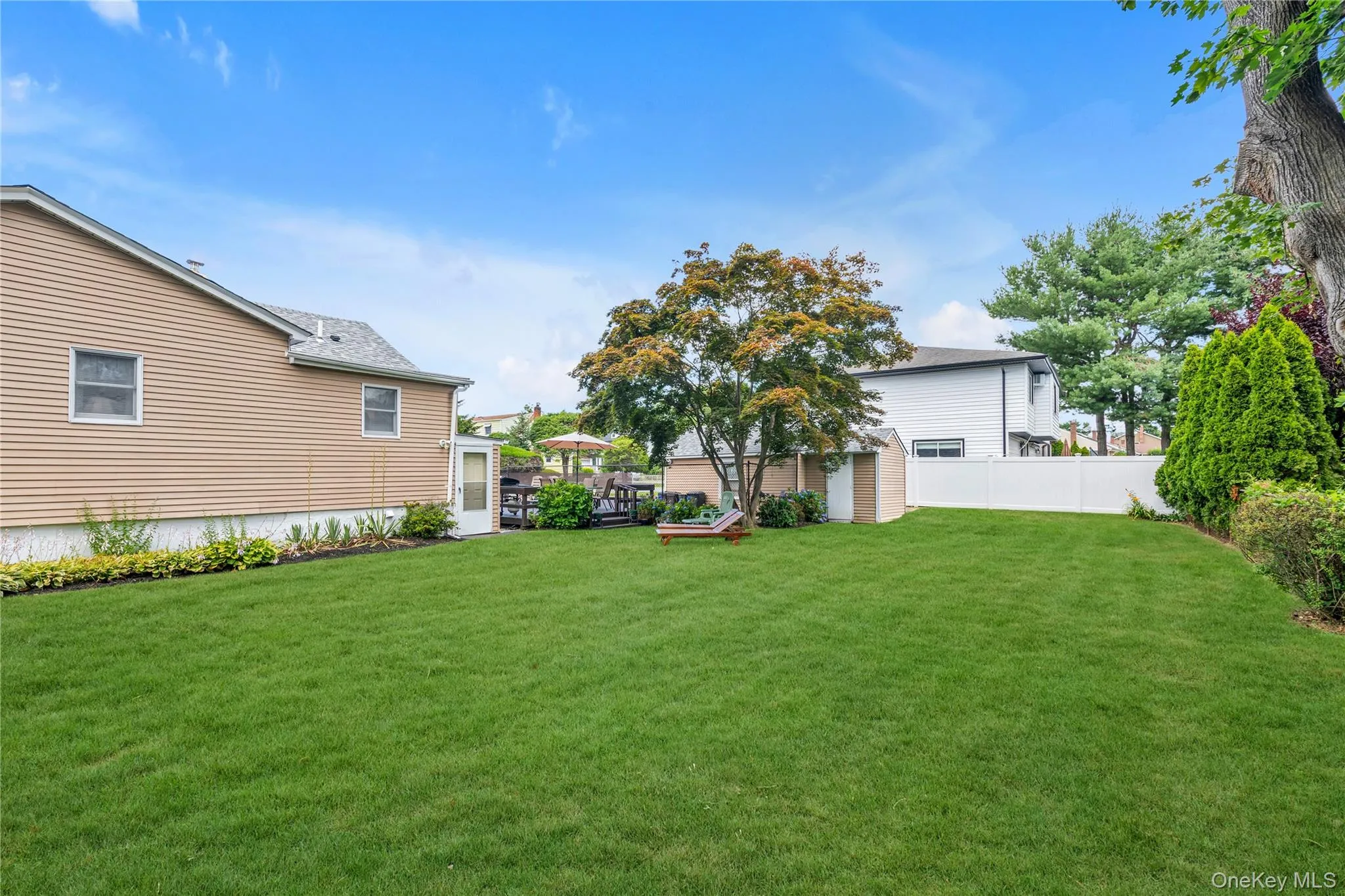 369 Maple Avenue, Hempstead, NY, 2 Bedrooms Bedrooms, 5 Rooms Rooms,1 BathroomBathrooms,Residential,For Rent,Maple,0,1023000 369 Maple Avenue, Hempstead, NY, 2 Bedrooms Bedrooms, 5 Rooms Rooms,1 BathroomBathrooms,Residential,For Rent,Maple,0,1023000