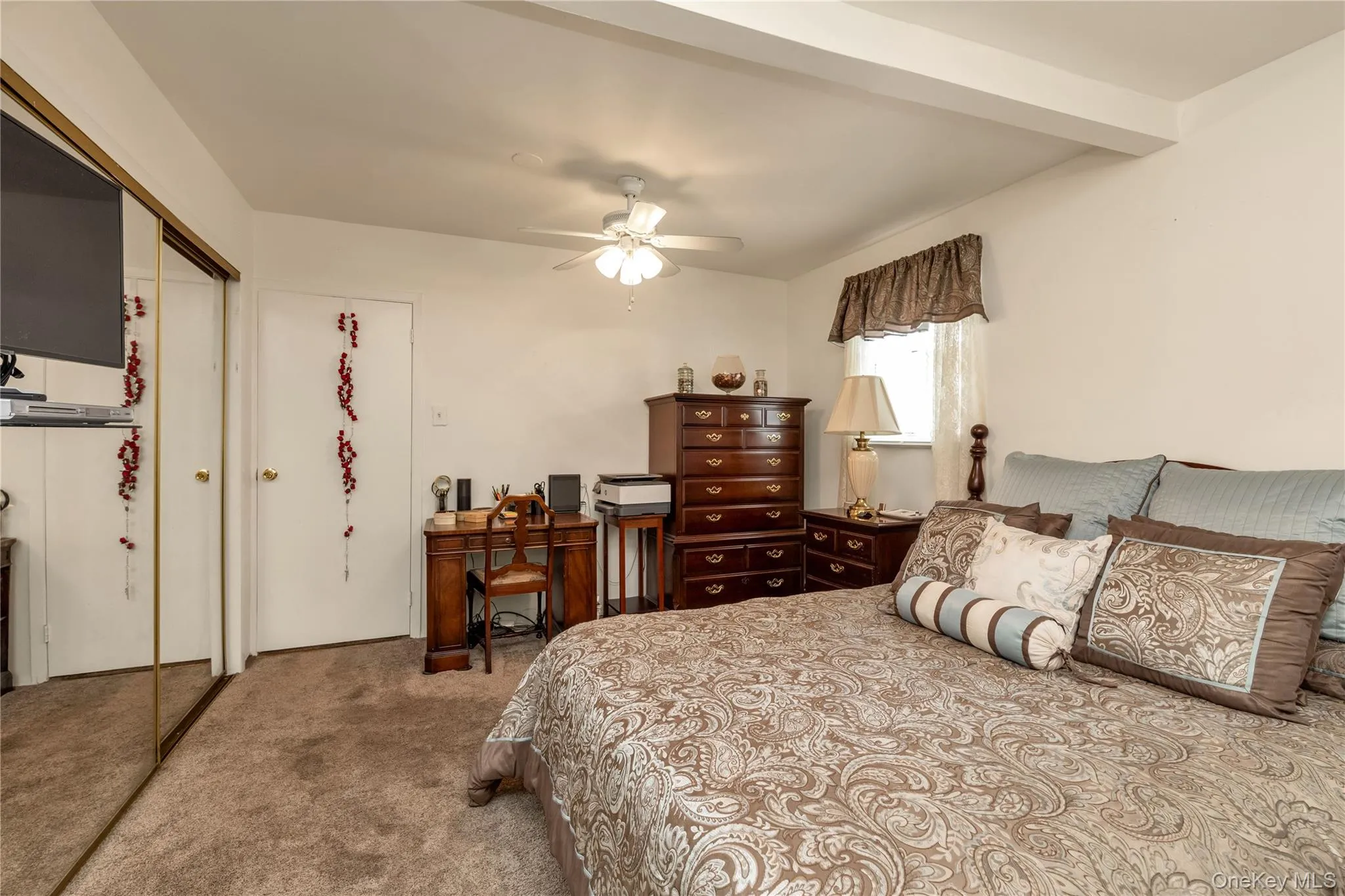 369 Maple Avenue, Hempstead, NY, 2 Bedrooms Bedrooms, 5 Rooms Rooms,1 BathroomBathrooms,Residential,For Rent,Maple,0,1023000 369 Maple Avenue, Hempstead, NY, 2 Bedrooms Bedrooms, 5 Rooms Rooms,1 BathroomBathrooms,Residential,For Rent,Maple,0,1023000