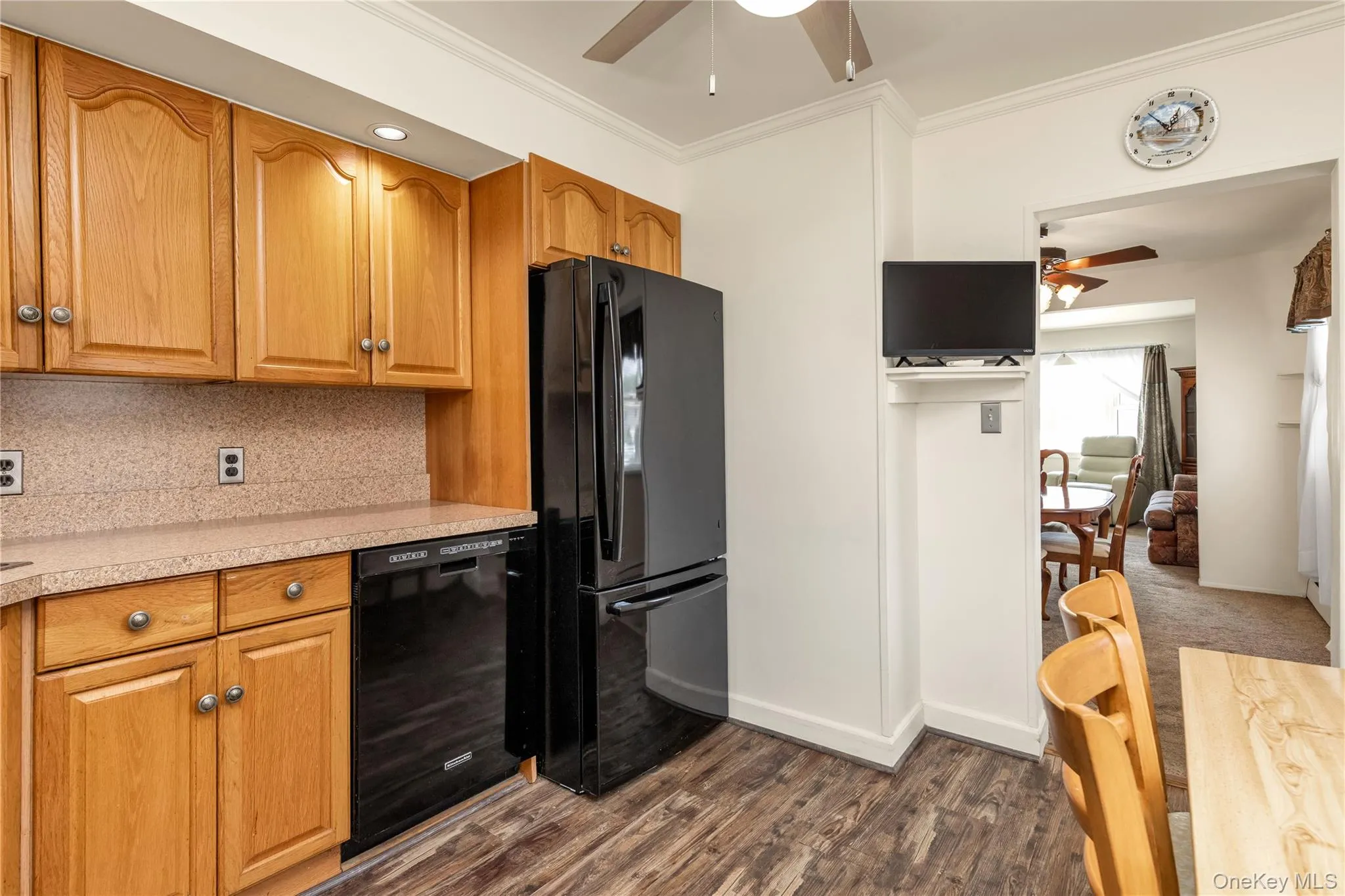 369 Maple Avenue, Hempstead, NY, 2 Bedrooms Bedrooms, 5 Rooms Rooms,1 BathroomBathrooms,Residential,For Rent,Maple,0,1023000 369 Maple Avenue, Hempstead, NY, 2 Bedrooms Bedrooms, 5 Rooms Rooms,1 BathroomBathrooms,Residential,For Rent,Maple,0,1023000