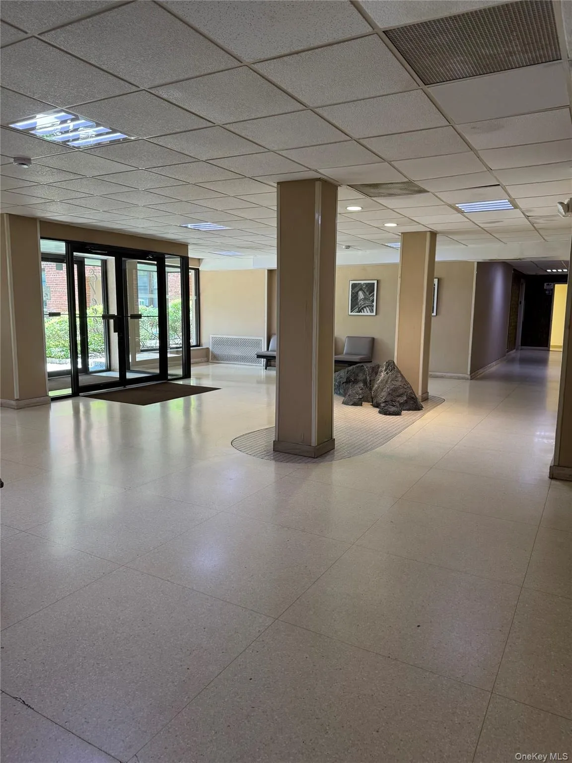 11 Lake Street, White Plains, NY, 2 Rooms Rooms,1 BathroomBathrooms,Residential Lease,For Rent,Lake,0,1023002 11 Lake Street, White Plains, NY, 2 Rooms Rooms,1 BathroomBathrooms,Residential Lease,For Rent,Lake,0,1023002