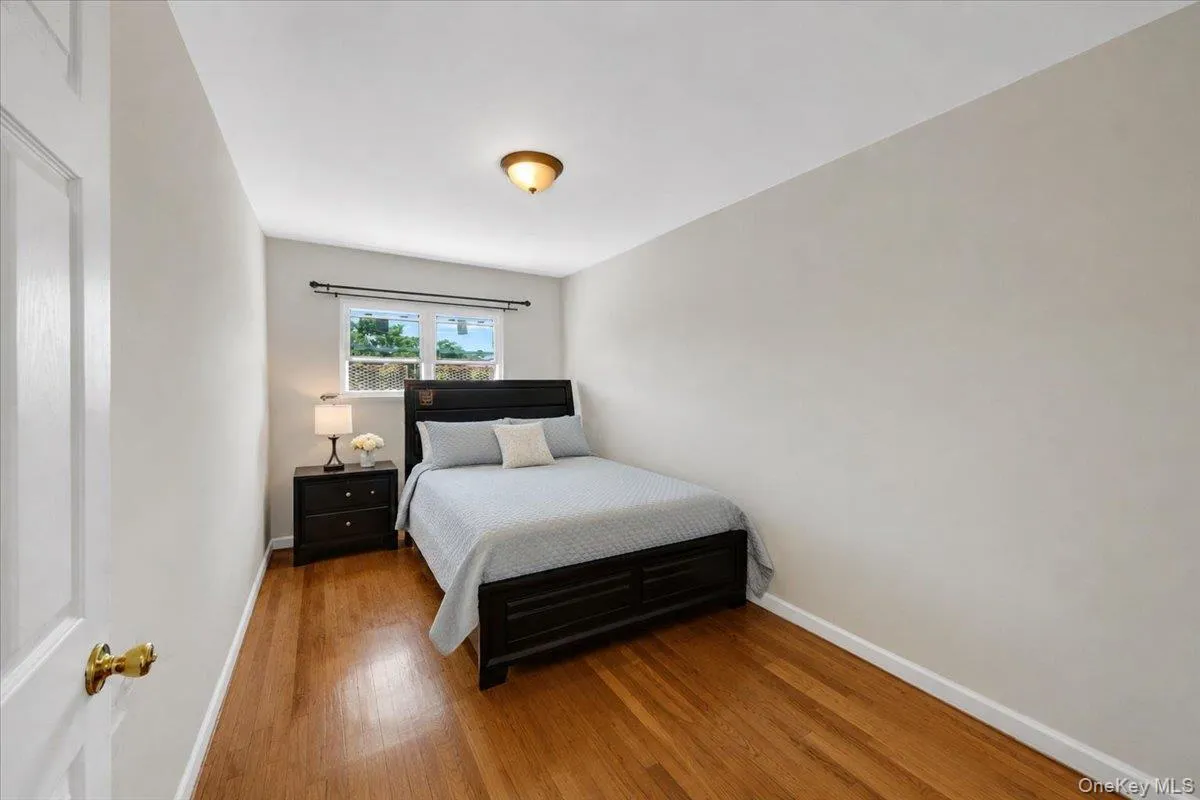 403 Torry Avenue, New York, NY, 4 Bedrooms Bedrooms, 10 Rooms Rooms,2 BathroomsBathrooms,Residential,For Rent,Torry,0,1023004 403 Torry Avenue, New York, NY, 4 Bedrooms Bedrooms, 10 Rooms Rooms,2 BathroomsBathrooms,Residential,For Rent,Torry,0,1023004