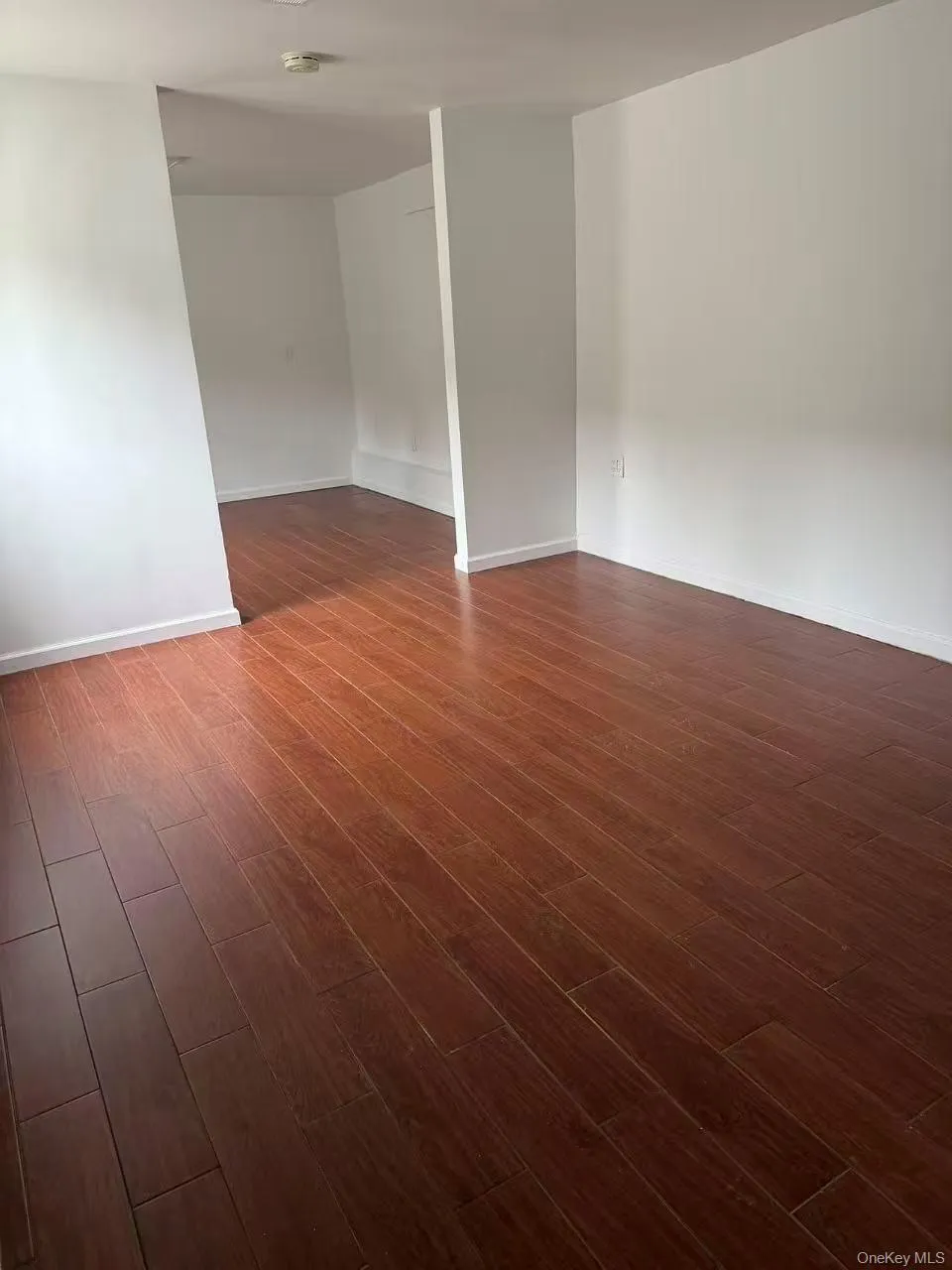 858 Oliver Avenue, North Hempstead, NY, 5 Bedrooms Bedrooms, 9 Rooms Rooms,2 BathroomsBathrooms,Residential,For Rent,Oliver,0,1023008 858 Oliver Avenue, North Hempstead, NY, 5 Bedrooms Bedrooms, 9 Rooms Rooms,2 BathroomsBathrooms,Residential,For Rent,Oliver,0,1023008
