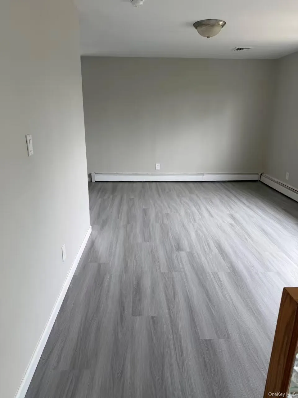 858 Oliver Avenue, North Hempstead, NY, 5 Bedrooms Bedrooms, 9 Rooms Rooms,2 BathroomsBathrooms,Residential,For Rent,Oliver,0,1023008 858 Oliver Avenue, North Hempstead, NY, 5 Bedrooms Bedrooms, 9 Rooms Rooms,2 BathroomsBathrooms,Residential,For Rent,Oliver,0,1023008