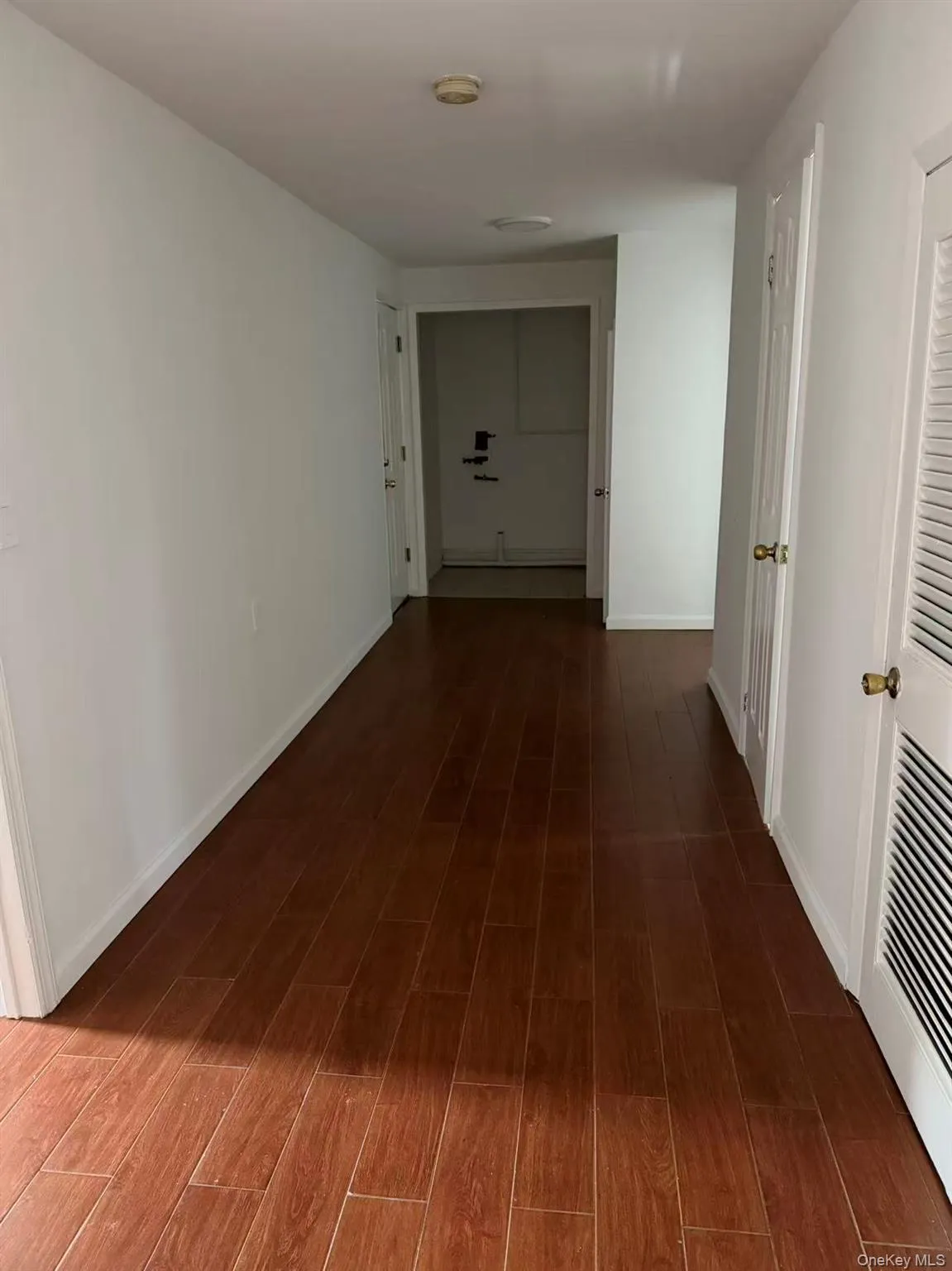 858 Oliver Avenue, North Hempstead, NY, 5 Bedrooms Bedrooms, 9 Rooms Rooms,2 BathroomsBathrooms,Residential,For Rent,Oliver,0,1023008 858 Oliver Avenue, North Hempstead, NY, 5 Bedrooms Bedrooms, 9 Rooms Rooms,2 BathroomsBathrooms,Residential,For Rent,Oliver,0,1023008