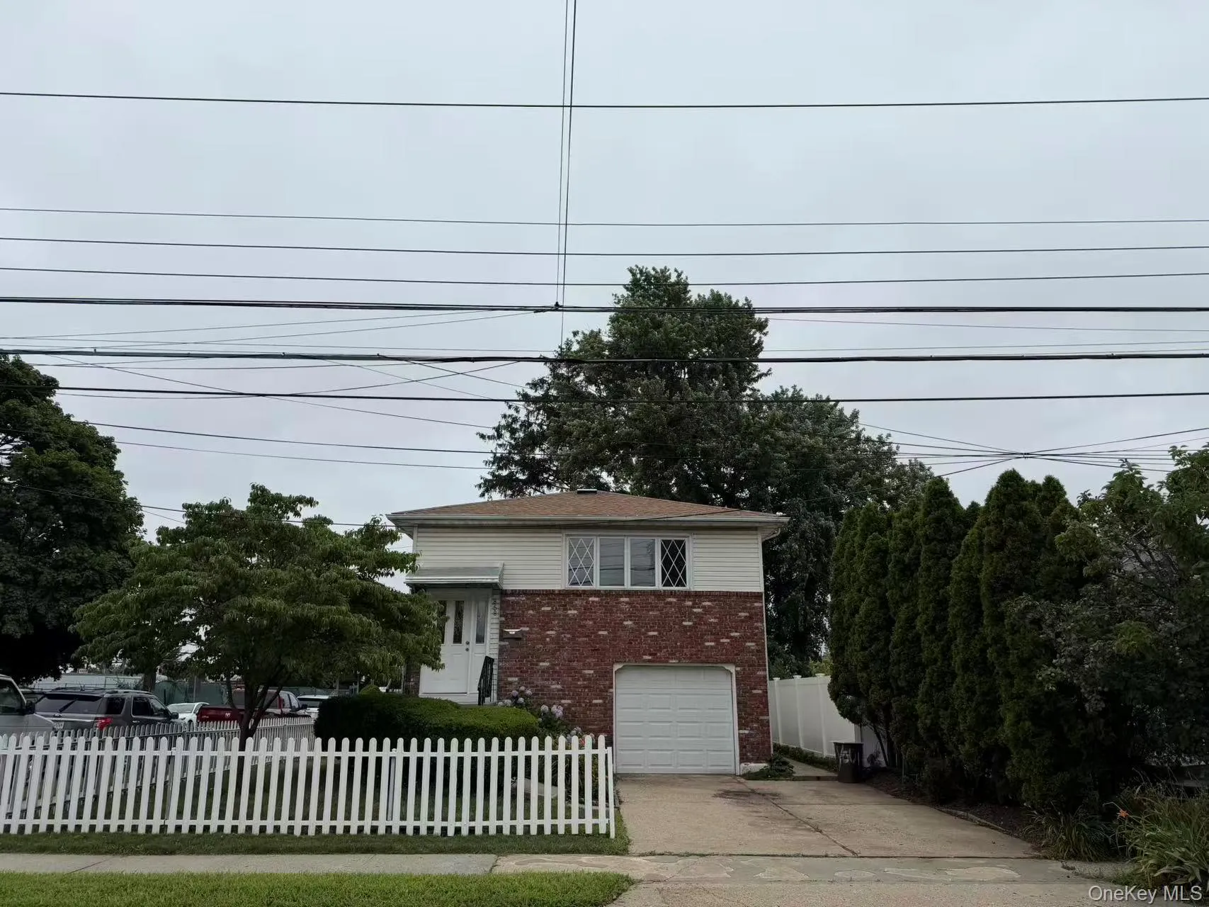 858 Oliver Avenue, North Hempstead, NY, 5 Bedrooms Bedrooms, 9 Rooms Rooms,2 BathroomsBathrooms,Residential,For Rent,Oliver,0,1023008 858 Oliver Avenue, North Hempstead, NY, 5 Bedrooms Bedrooms, 9 Rooms Rooms,2 BathroomsBathrooms,Residential,For Rent,Oliver,0,1023008