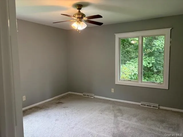 20 Hawxhurst Road, Monroe, NY, 3 Bedrooms Bedrooms, 9 Rooms Rooms,2 BathroomsBathrooms,Residential Lease,For Rent,Hawxhurst,0,1023012 20 Hawxhurst Road, Monroe, NY, 3 Bedrooms Bedrooms, 9 Rooms Rooms,2 BathroomsBathrooms,Residential Lease,For Rent,Hawxhurst,0,1023012