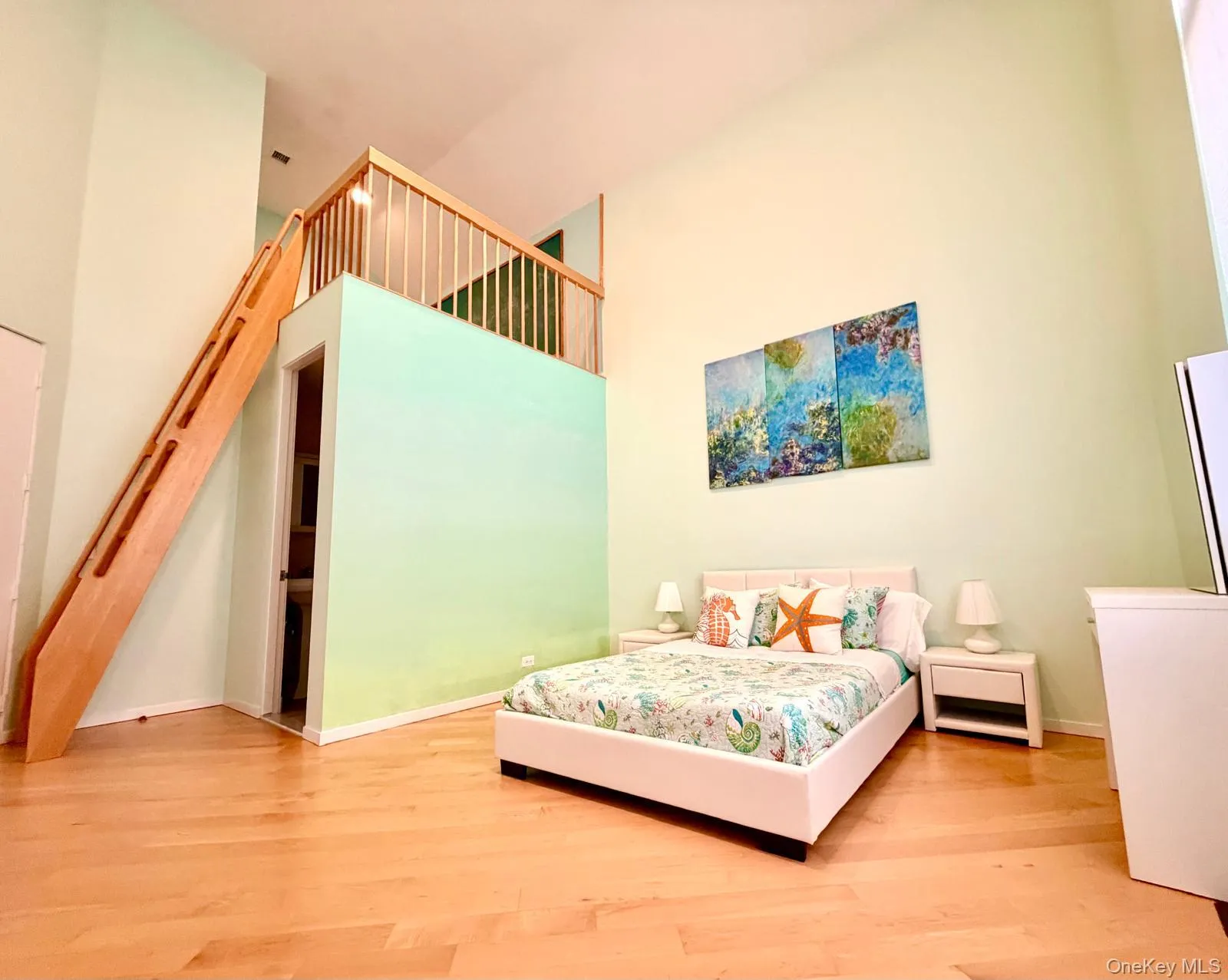 18 Pine Tree Lane, Southampton, NY, 5 Bedrooms Bedrooms, 12 Rooms Rooms,5 BathroomsBathrooms,Residential,For Rent,Pine Tree,0,1023018 18 Pine Tree Lane, Southampton, NY, 5 Bedrooms Bedrooms, 12 Rooms Rooms,5 BathroomsBathrooms,Residential,For Rent,Pine Tree,0,1023018