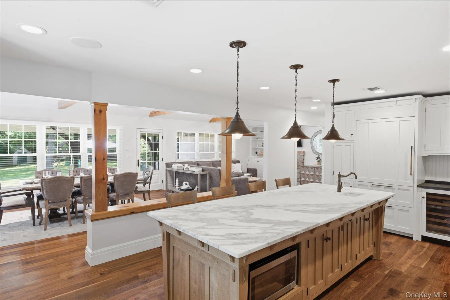 Open floor plan designed for everyday living and entertaining Open floor plan designed for everyday living and entertaining