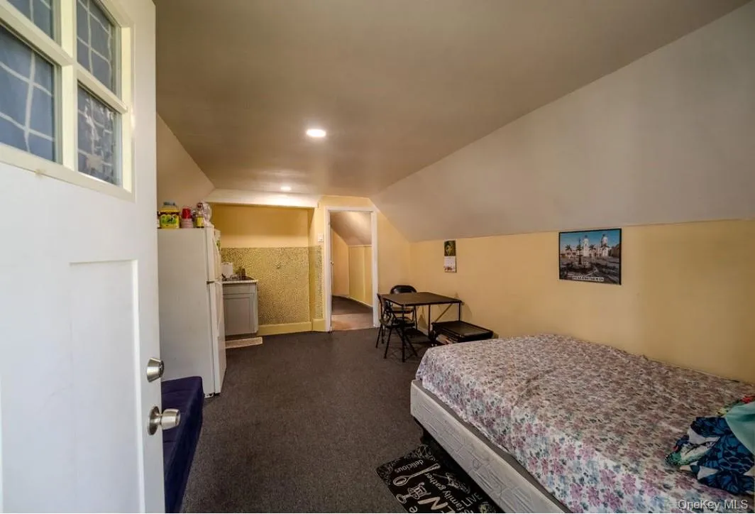 41 Fig Street, Islip, NY, 5 Bedrooms Bedrooms, 11 Rooms Rooms,2 BathroomsBathrooms,Residential,For Rent,Fig,0,1023022 41 Fig Street, Islip, NY, 5 Bedrooms Bedrooms, 11 Rooms Rooms,2 BathroomsBathrooms,Residential,For Rent,Fig,0,1023022