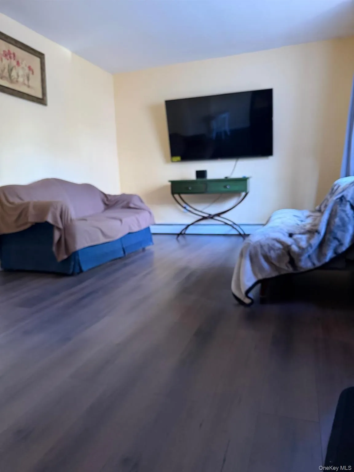 41 Fig Street, Islip, NY, 5 Bedrooms Bedrooms, 11 Rooms Rooms,2 BathroomsBathrooms,Residential,For Rent,Fig,0,1023022 41 Fig Street, Islip, NY, 5 Bedrooms Bedrooms, 11 Rooms Rooms,2 BathroomsBathrooms,Residential,For Rent,Fig,0,1023022