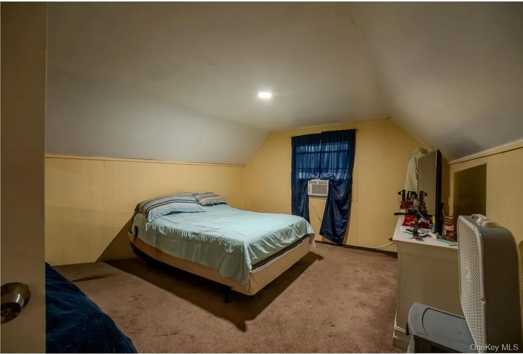 41 Fig Street, Islip, NY, 5 Bedrooms Bedrooms, 11 Rooms Rooms,2 BathroomsBathrooms,Residential,For Rent,Fig,0,1023022 41 Fig Street, Islip, NY, 5 Bedrooms Bedrooms, 11 Rooms Rooms,2 BathroomsBathrooms,Residential,For Rent,Fig,0,1023022