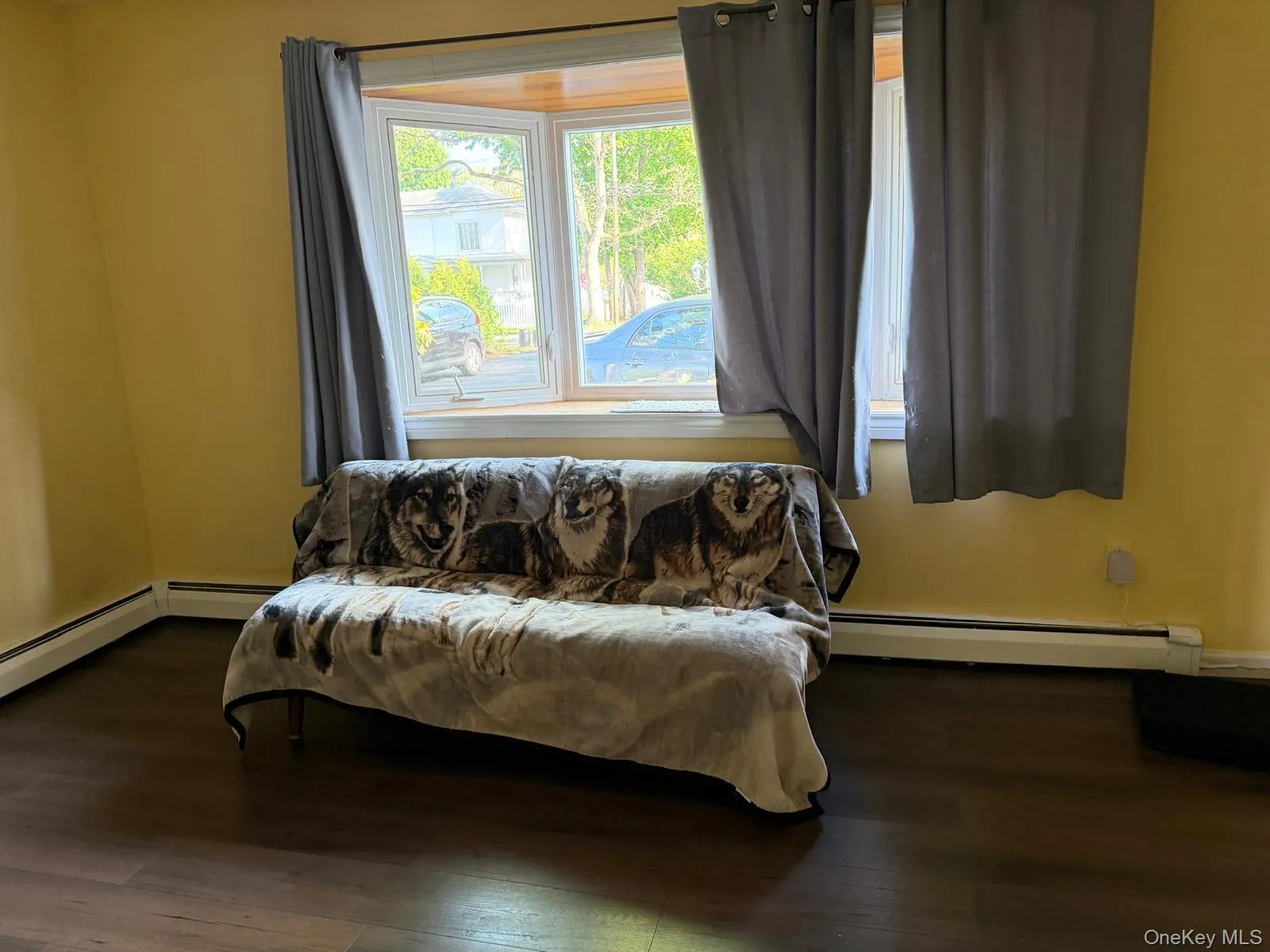 41 Fig Street, Islip, NY, 5 Bedrooms Bedrooms, 11 Rooms Rooms,2 BathroomsBathrooms,Residential,For Rent,Fig,0,1023022 41 Fig Street, Islip, NY, 5 Bedrooms Bedrooms, 11 Rooms Rooms,2 BathroomsBathrooms,Residential,For Rent,Fig,0,1023022