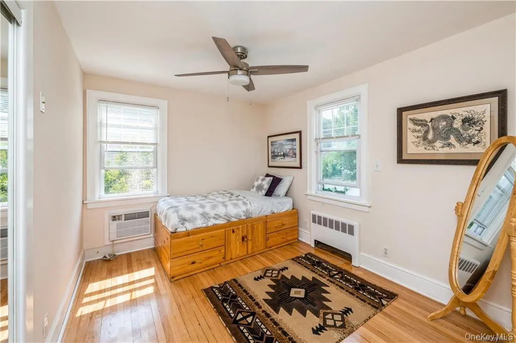 73 Rosedale Avenue, Greenburgh, NY, 3 Bedrooms Bedrooms, 6 Rooms Rooms,1 BathroomBathrooms,Residential Lease,For Rent,Rosedale,0,1023023 73 Rosedale Avenue, Greenburgh, NY, 3 Bedrooms Bedrooms, 6 Rooms Rooms,1 BathroomBathrooms,Residential Lease,For Rent,Rosedale,0,1023023