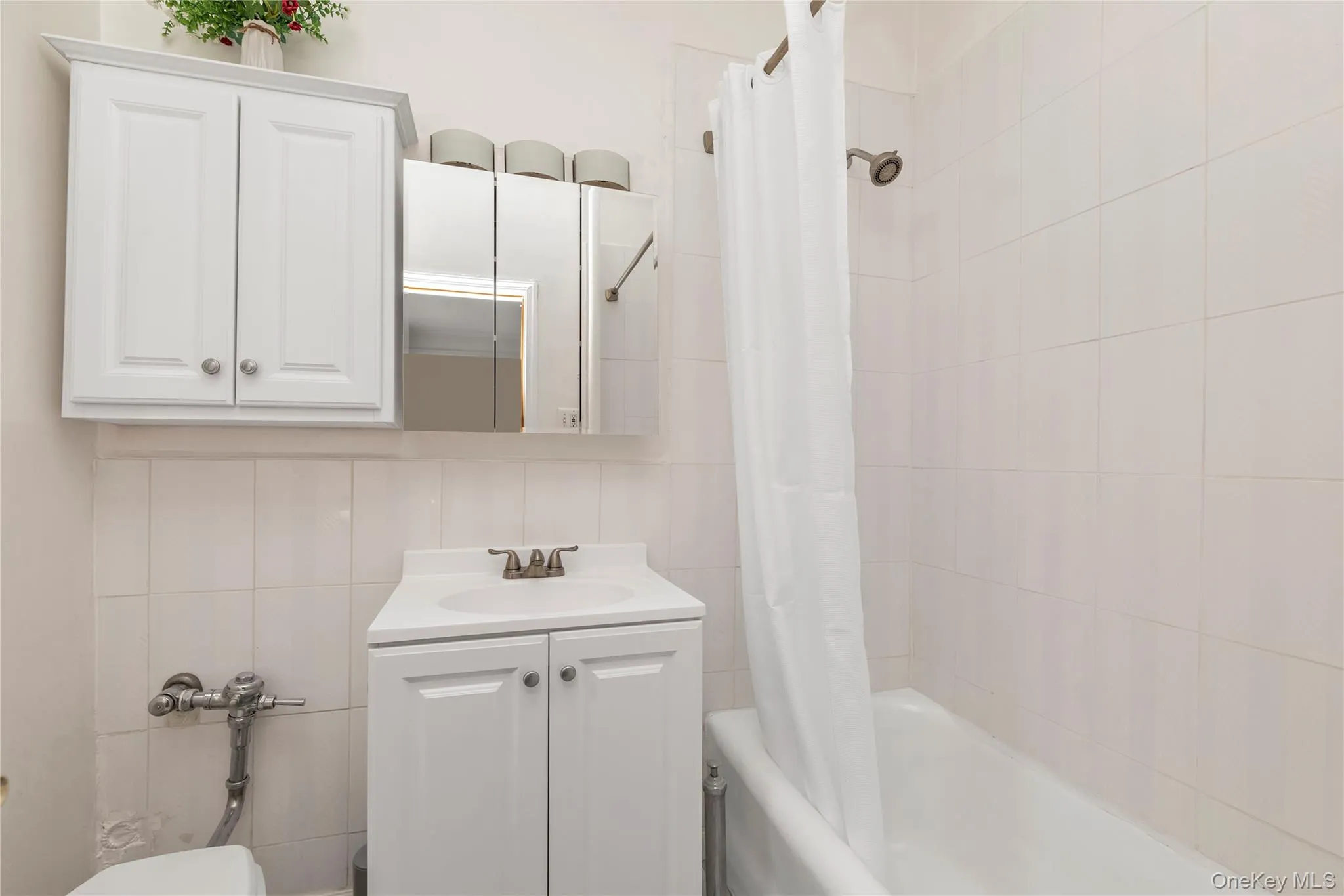160-15 Powells Cove Boulevard, New York, NY, 1 Room Rooms,1 BathroomBathrooms,Residential,For Rent,Powells Cove,0,1023029 160-15 Powells Cove Boulevard, New York, NY, 1 Room Rooms,1 BathroomBathrooms,Residential,For Rent,Powells Cove,0,1023029