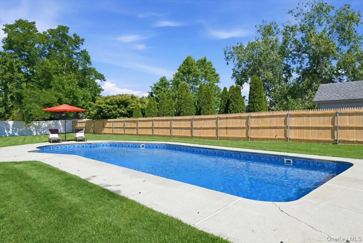 5 Bernice Court, Brookhaven, NY, 4 Bedrooms Bedrooms, 8 Rooms Rooms,2 BathroomsBathrooms,Residential,For Rent,Bernice,0,1023030 5 Bernice Court, Brookhaven, NY, 4 Bedrooms Bedrooms, 8 Rooms Rooms,2 BathroomsBathrooms,Residential,For Rent,Bernice,0,1023030