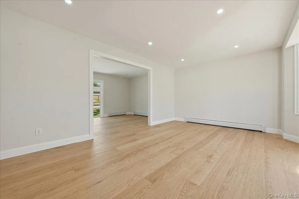 5 Bernice Court, Brookhaven, NY, 4 Bedrooms Bedrooms, 8 Rooms Rooms,2 BathroomsBathrooms,Residential,For Rent,Bernice,0,1023030 5 Bernice Court, Brookhaven, NY, 4 Bedrooms Bedrooms, 8 Rooms Rooms,2 BathroomsBathrooms,Residential,For Rent,Bernice,0,1023030