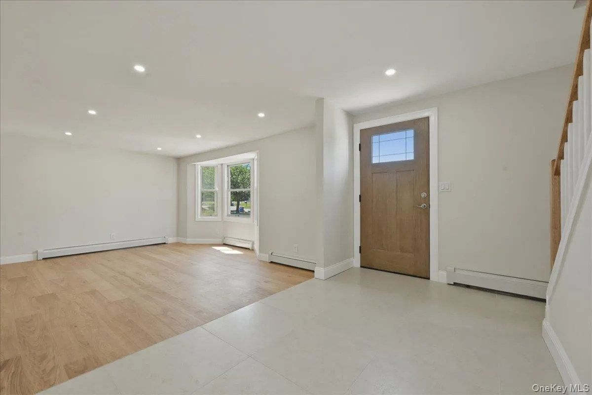 5 Bernice Court, Brookhaven, NY, 4 Bedrooms Bedrooms, 8 Rooms Rooms,2 BathroomsBathrooms,Residential,For Rent,Bernice,0,1023030 5 Bernice Court, Brookhaven, NY, 4 Bedrooms Bedrooms, 8 Rooms Rooms,2 BathroomsBathrooms,Residential,For Rent,Bernice,0,1023030