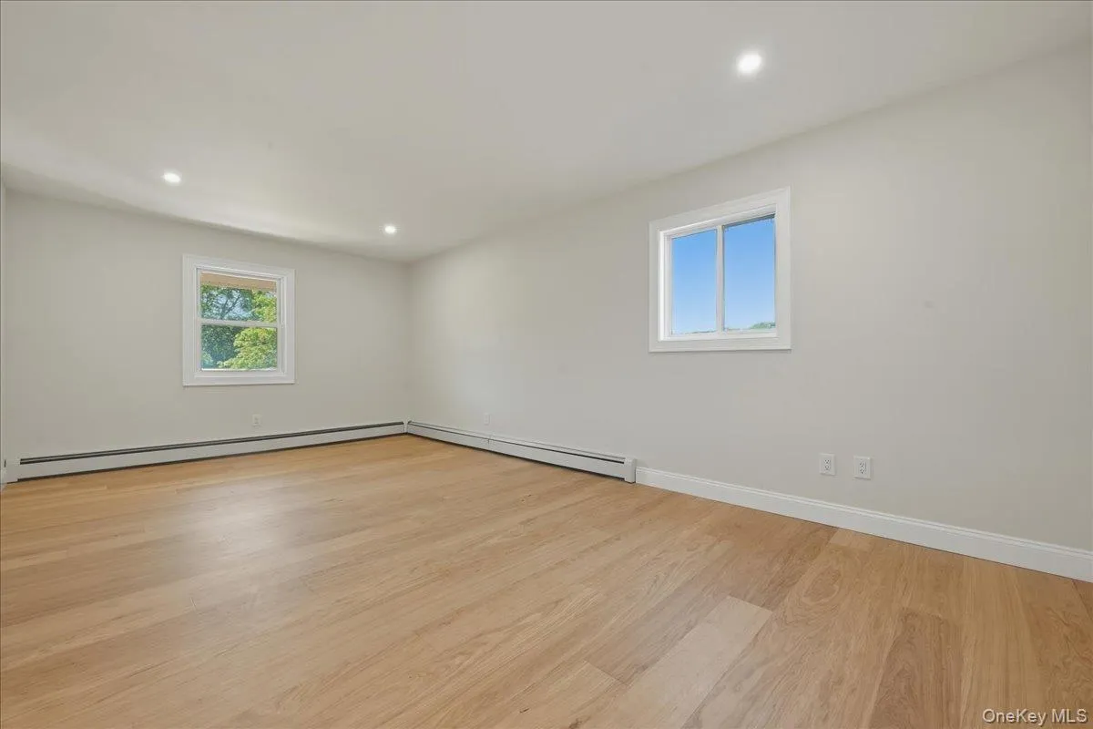 5 Bernice Court, Brookhaven, NY, 4 Bedrooms Bedrooms, 8 Rooms Rooms,2 BathroomsBathrooms,Residential,For Rent,Bernice,0,1023030 5 Bernice Court, Brookhaven, NY, 4 Bedrooms Bedrooms, 8 Rooms Rooms,2 BathroomsBathrooms,Residential,For Rent,Bernice,0,1023030