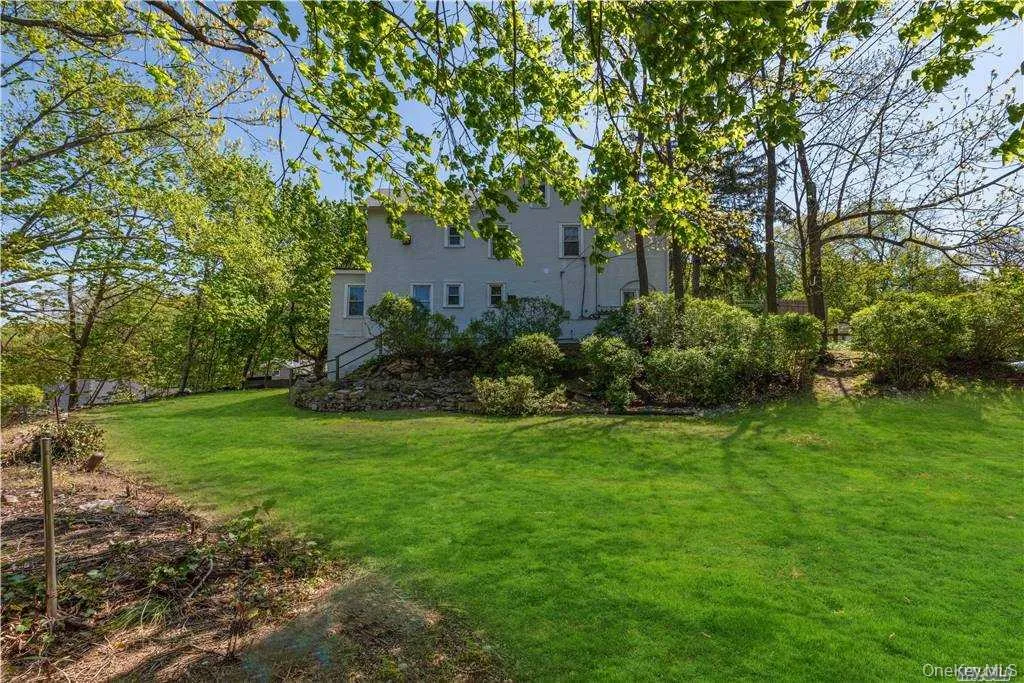 71 Lannon Place, North Hempstead, NY, 1 Bedroom Bedrooms, 3 Rooms Rooms,1 BathroomBathrooms,Residential Lease,For Rent,Lannon,0,1023032 71 Lannon Place, North Hempstead, NY, 1 Bedroom Bedrooms, 3 Rooms Rooms,1 BathroomBathrooms,Residential Lease,For Rent,Lannon,0,1023032