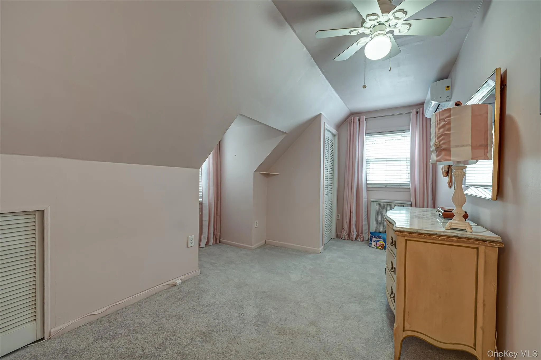 24207 83rd Avenue, New York, NY, 4 Bedrooms Bedrooms, 8 Rooms Rooms,2 BathroomsBathrooms,Residential,For Rent,83rd,0,1023033 24207 83rd Avenue, New York, NY, 4 Bedrooms Bedrooms, 8 Rooms Rooms,2 BathroomsBathrooms,Residential,For Rent,83rd,0,1023033