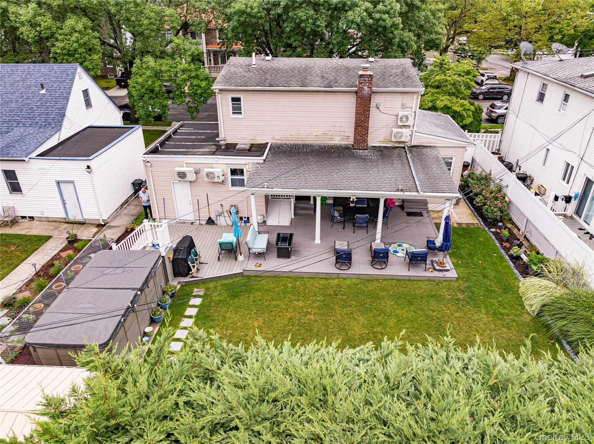 24207 83rd Avenue, New York, NY, 4 Bedrooms Bedrooms, 8 Rooms Rooms,2 BathroomsBathrooms,Residential,For Rent,83rd,0,1023033 24207 83rd Avenue, New York, NY, 4 Bedrooms Bedrooms, 8 Rooms Rooms,2 BathroomsBathrooms,Residential,For Rent,83rd,0,1023033