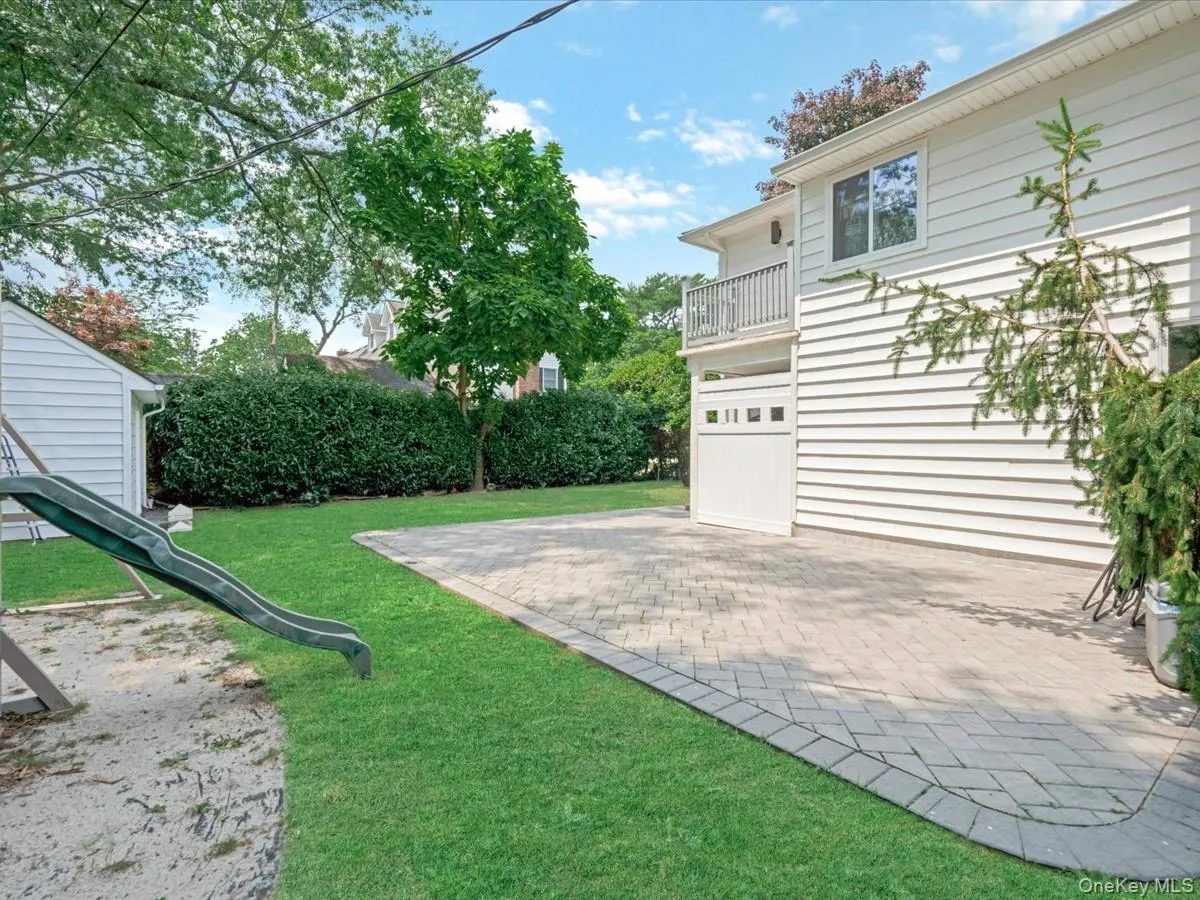 78 Poplar Street, North Hempstead, NY, 5 Bedrooms Bedrooms, 16 Rooms Rooms,5 BathroomsBathrooms,Residential,For Rent,Poplar,0,1023039 78 Poplar Street, North Hempstead, NY, 5 Bedrooms Bedrooms, 16 Rooms Rooms,5 BathroomsBathrooms,Residential,For Rent,Poplar,0,1023039
