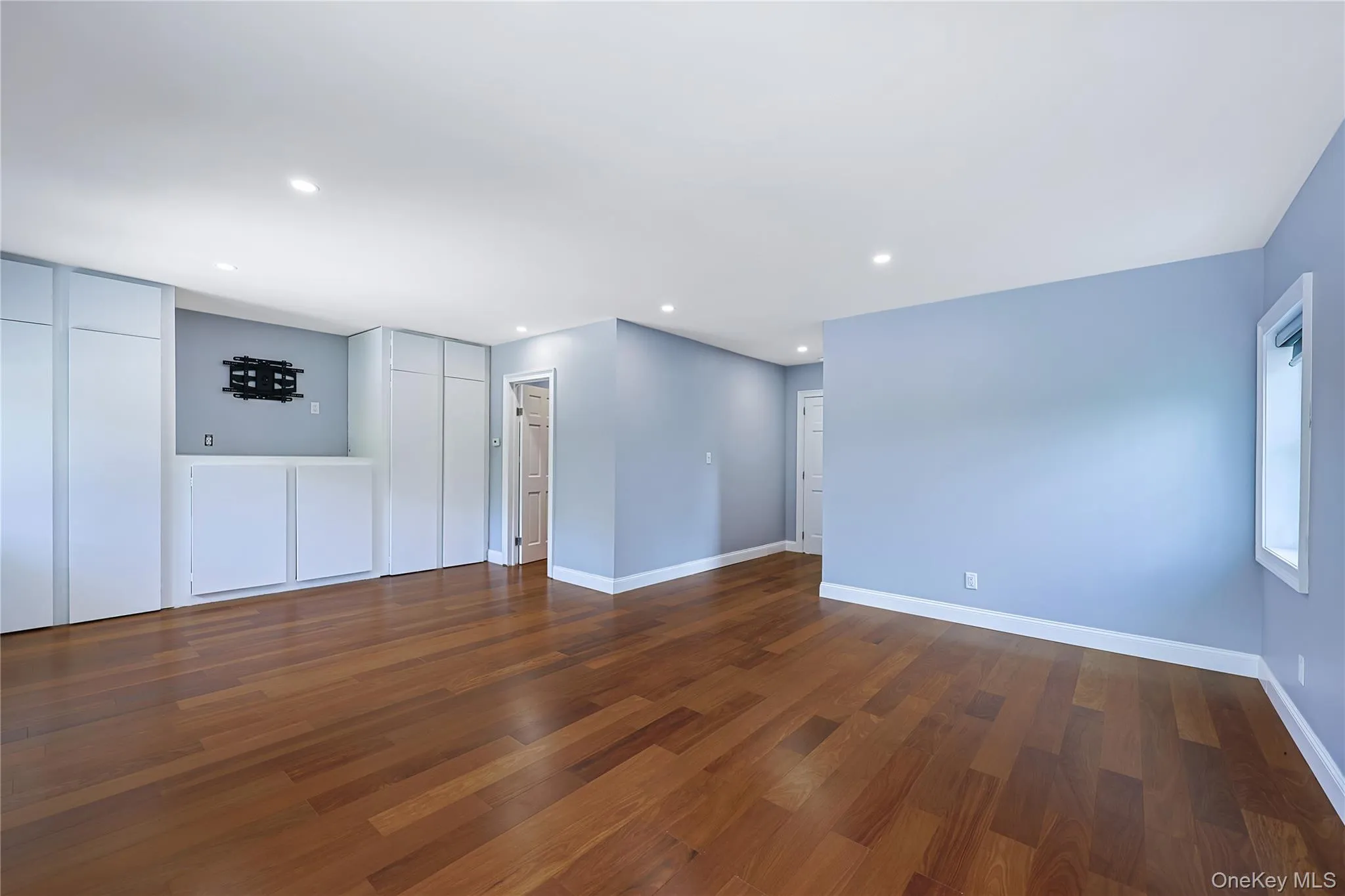 78 Poplar Street, North Hempstead, NY, 5 Bedrooms Bedrooms, 16 Rooms Rooms,5 BathroomsBathrooms,Residential,For Rent,Poplar,0,1023039 78 Poplar Street, North Hempstead, NY, 5 Bedrooms Bedrooms, 16 Rooms Rooms,5 BathroomsBathrooms,Residential,For Rent,Poplar,0,1023039