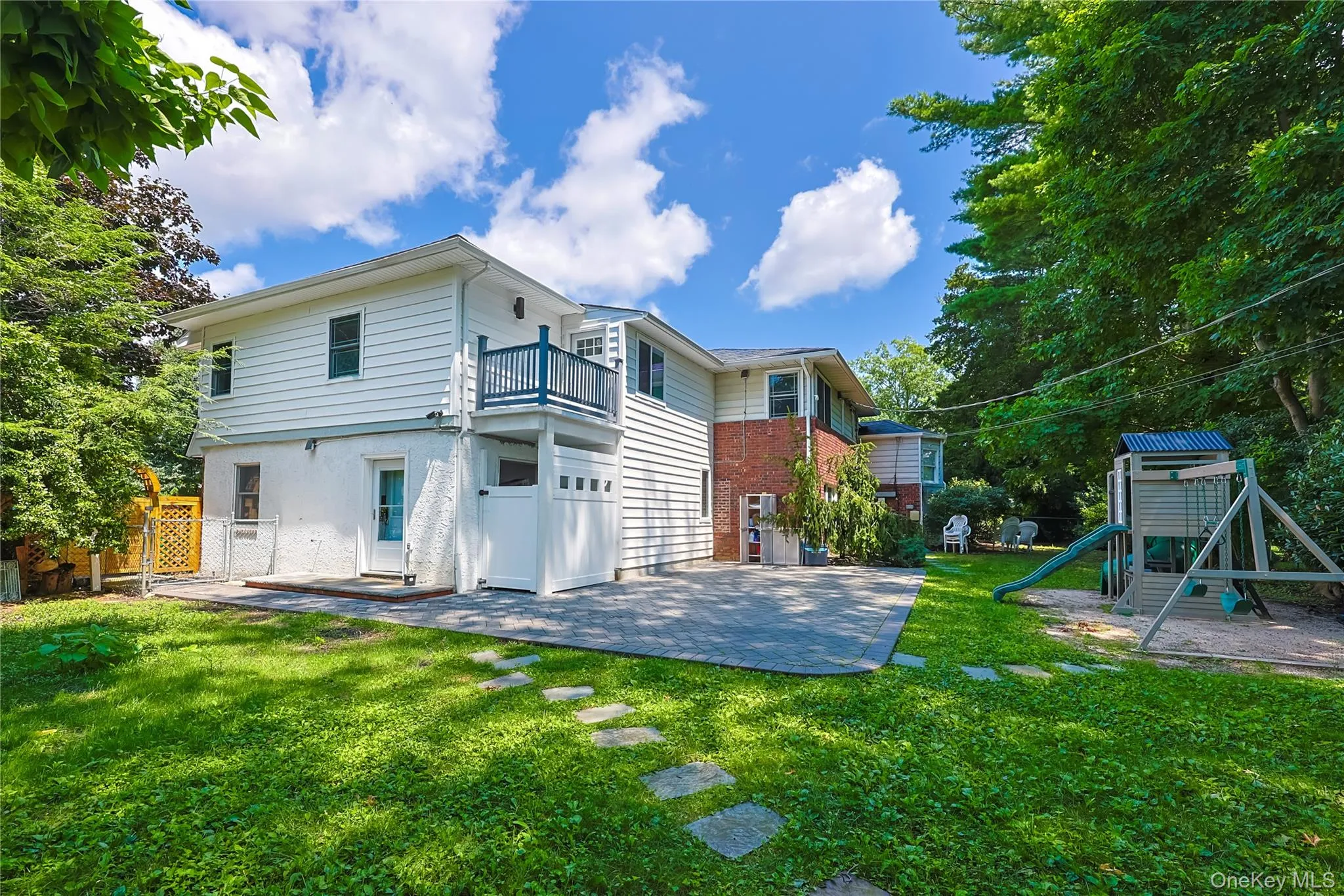 78 Poplar Street, North Hempstead, NY, 5 Bedrooms Bedrooms, 16 Rooms Rooms,5 BathroomsBathrooms,Residential,For Rent,Poplar,0,1023039 78 Poplar Street, North Hempstead, NY, 5 Bedrooms Bedrooms, 16 Rooms Rooms,5 BathroomsBathrooms,Residential,For Rent,Poplar,0,1023039