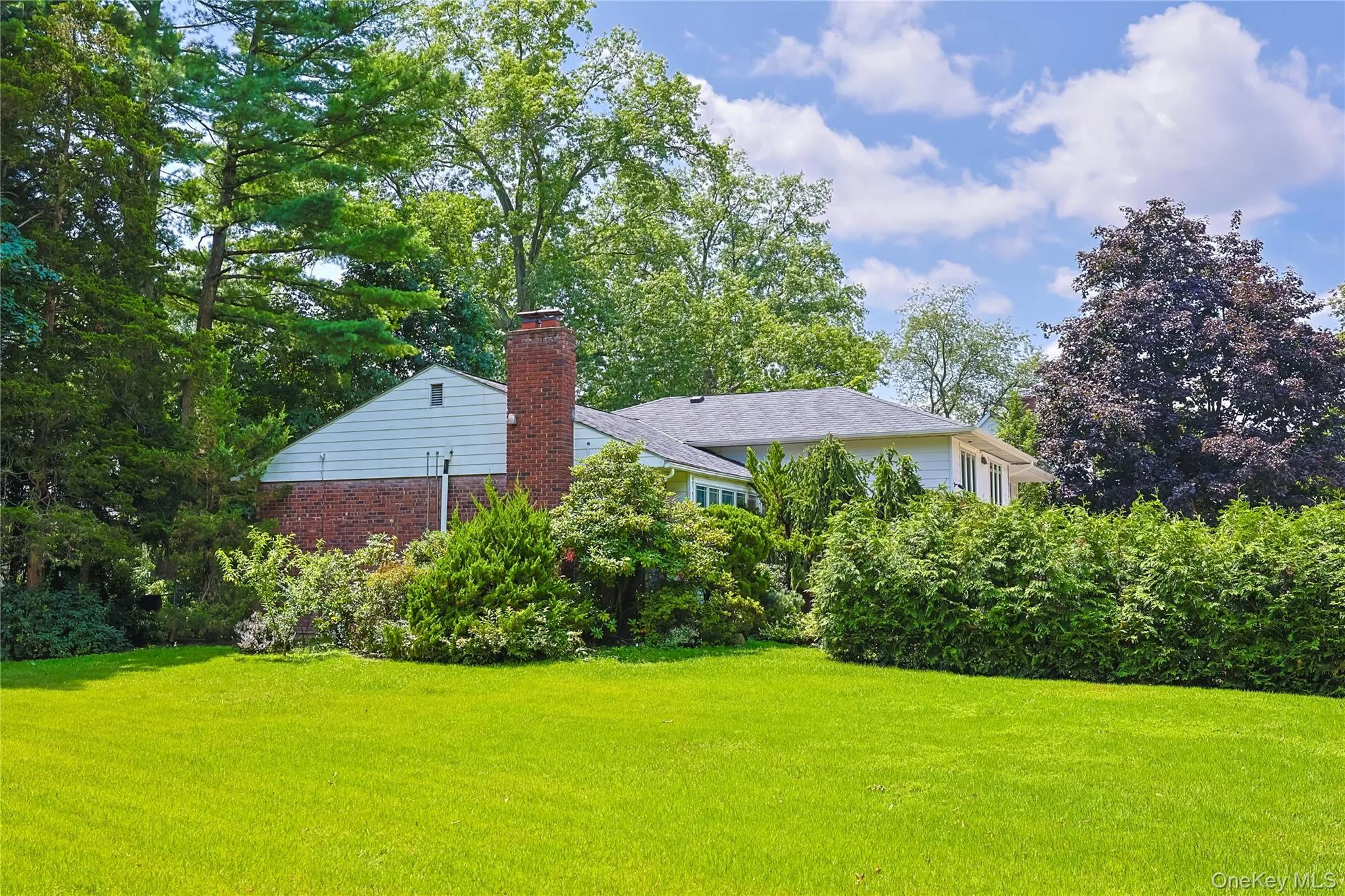 78 Poplar Street, North Hempstead, NY, 5 Bedrooms Bedrooms, 16 Rooms Rooms,5 BathroomsBathrooms,Residential,For Rent,Poplar,0,1023039 78 Poplar Street, North Hempstead, NY, 5 Bedrooms Bedrooms, 16 Rooms Rooms,5 BathroomsBathrooms,Residential,For Rent,Poplar,0,1023039