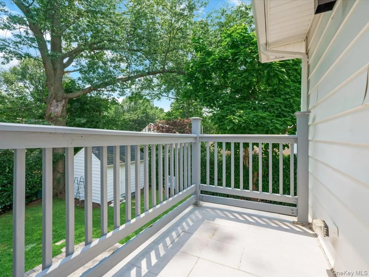 78 Poplar Street, North Hempstead, NY, 5 Bedrooms Bedrooms, 16 Rooms Rooms,5 BathroomsBathrooms,Residential,For Rent,Poplar,0,1023039 78 Poplar Street, North Hempstead, NY, 5 Bedrooms Bedrooms, 16 Rooms Rooms,5 BathroomsBathrooms,Residential,For Rent,Poplar,0,1023039