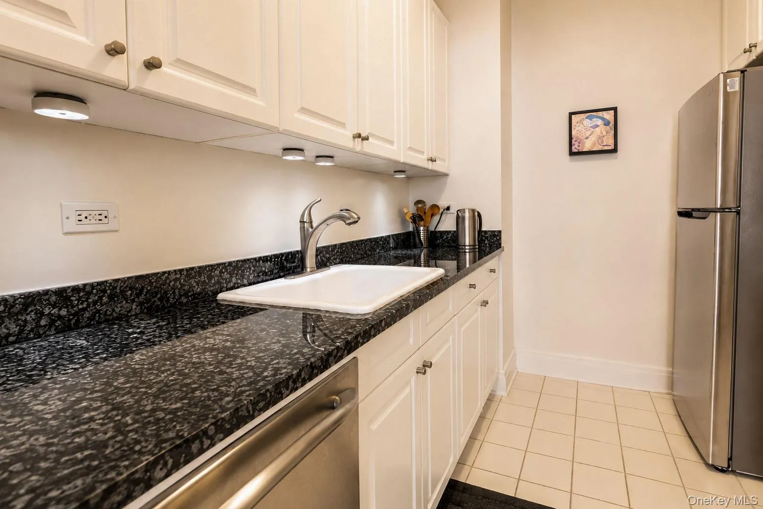 1 Scarsdale Road, Eastchester, NY, 1 Bedroom Bedrooms, 3 Rooms Rooms,1 BathroomBathrooms,Residential,For Rent,Scarsdale,0,1023040 1 Scarsdale Road, Eastchester, NY, 1 Bedroom Bedrooms, 3 Rooms Rooms,1 BathroomBathrooms,Residential,For Rent,Scarsdale,0,1023040