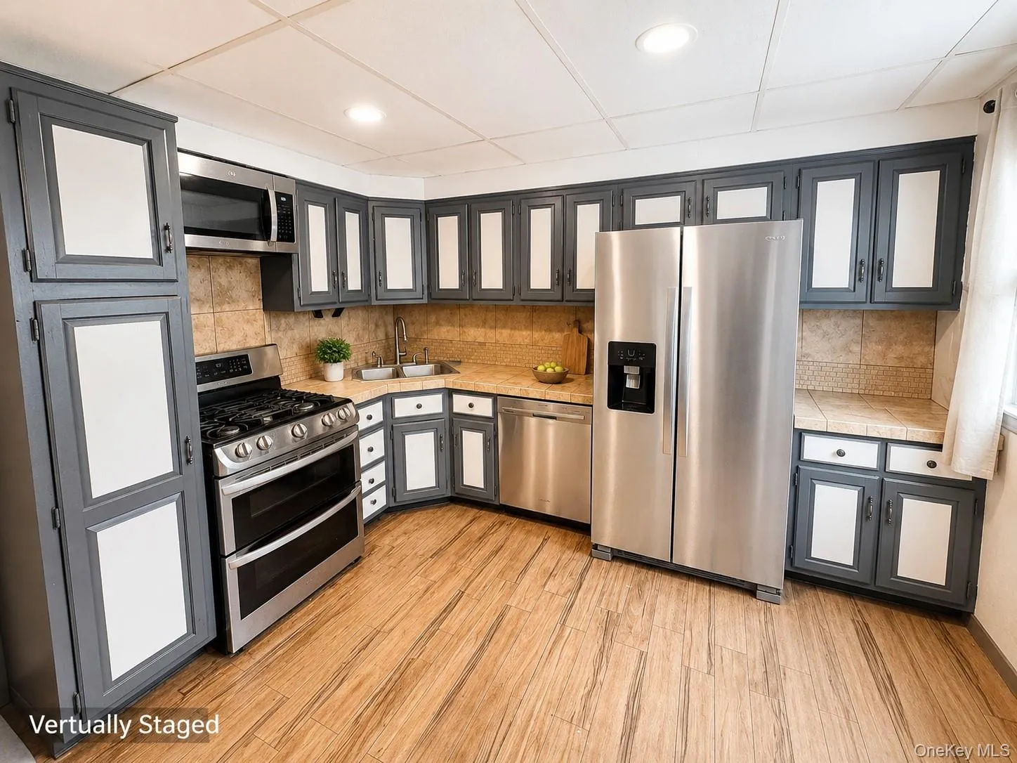 10713 Sutter Avenue, New York, NY, 3 Bedrooms Bedrooms, ,2 BathroomsBathrooms,Residential,For Rent,Sutter,0,1023042 10713 Sutter Avenue, New York, NY, 3 Bedrooms Bedrooms, ,2 BathroomsBathrooms,Residential,For Rent,Sutter,0,1023042