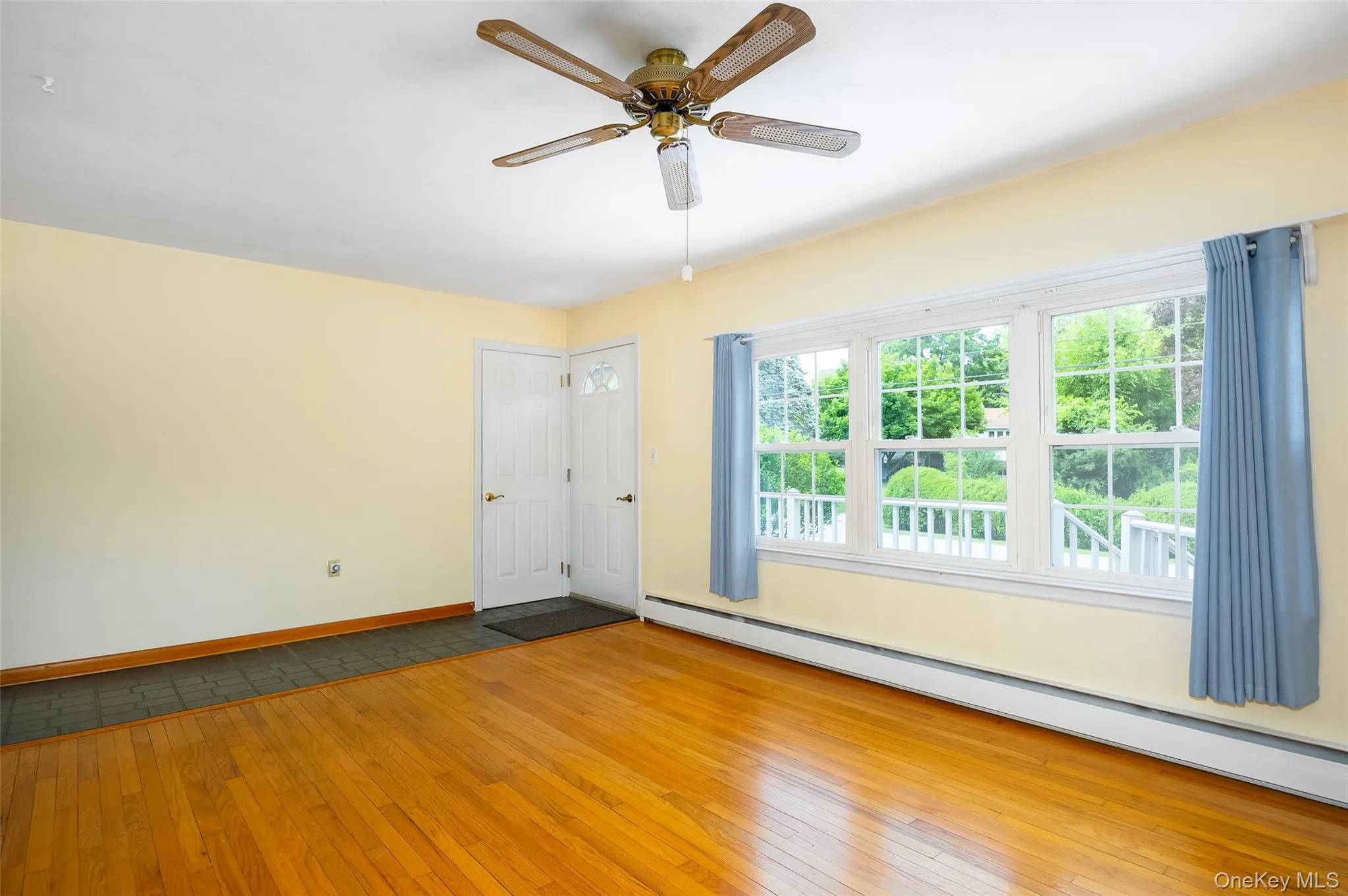 45 Holt Road, Hyde Park, NY, 2 Bedrooms Bedrooms, 4 Rooms Rooms,1 BathroomBathrooms,Residential,For Rent,Holt,0,1023047 45 Holt Road, Hyde Park, NY, 2 Bedrooms Bedrooms, 4 Rooms Rooms,1 BathroomBathrooms,Residential,For Rent,Holt,0,1023047