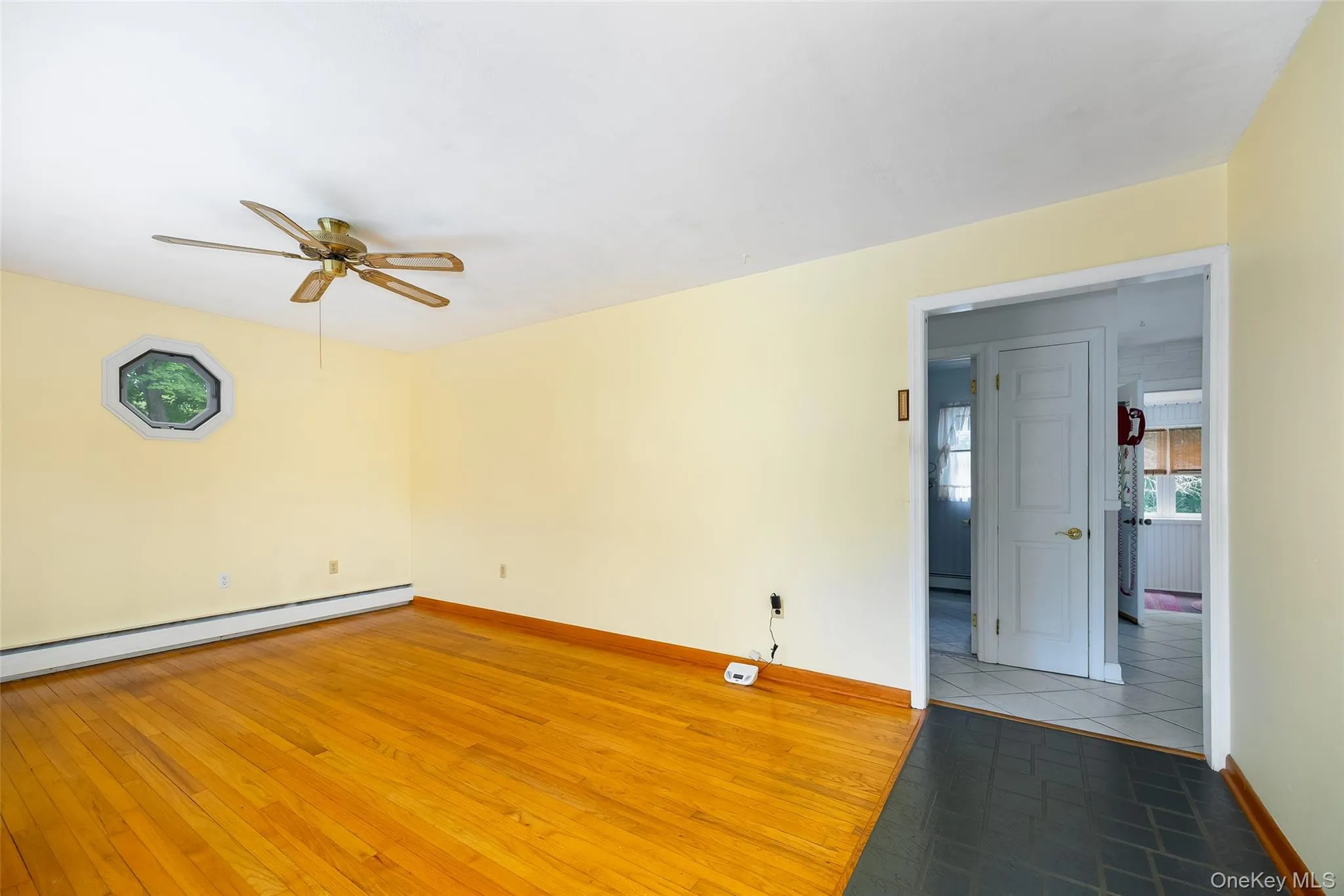 45 Holt Road, Hyde Park, NY, 2 Bedrooms Bedrooms, 4 Rooms Rooms,1 BathroomBathrooms,Residential,For Rent,Holt,0,1023047 45 Holt Road, Hyde Park, NY, 2 Bedrooms Bedrooms, 4 Rooms Rooms,1 BathroomBathrooms,Residential,For Rent,Holt,0,1023047