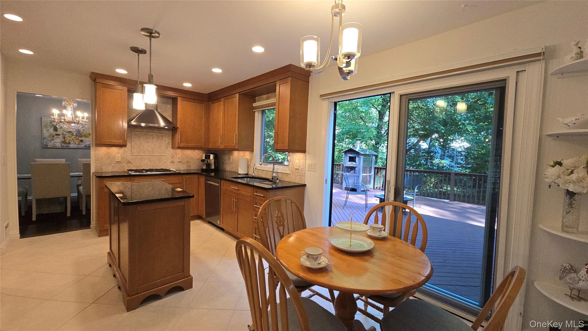 19 York Drive, Clarkstown, NY, 4 Bedrooms Bedrooms, 8 Rooms Rooms,2 BathroomsBathrooms,Residential,For Rent,York,0,1023048 19 York Drive, Clarkstown, NY, 4 Bedrooms Bedrooms, 8 Rooms Rooms,2 BathroomsBathrooms,Residential,For Rent,York,0,1023048