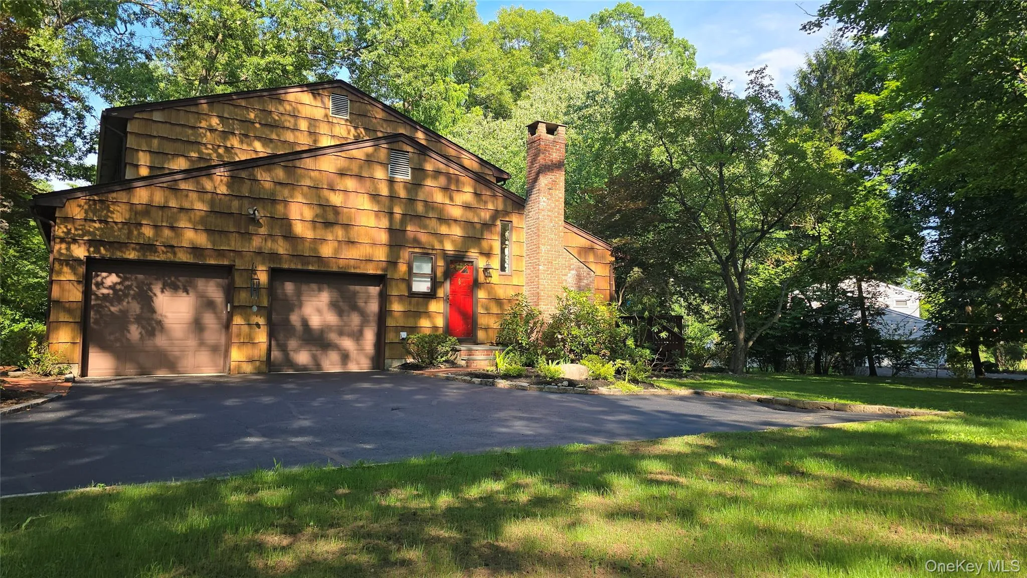 19 York Drive, Clarkstown, NY, 4 Bedrooms Bedrooms, 8 Rooms Rooms,2 BathroomsBathrooms,Residential,For Rent,York,0,1023048 19 York Drive, Clarkstown, NY, 4 Bedrooms Bedrooms, 8 Rooms Rooms,2 BathroomsBathrooms,Residential,For Rent,York,0,1023048
