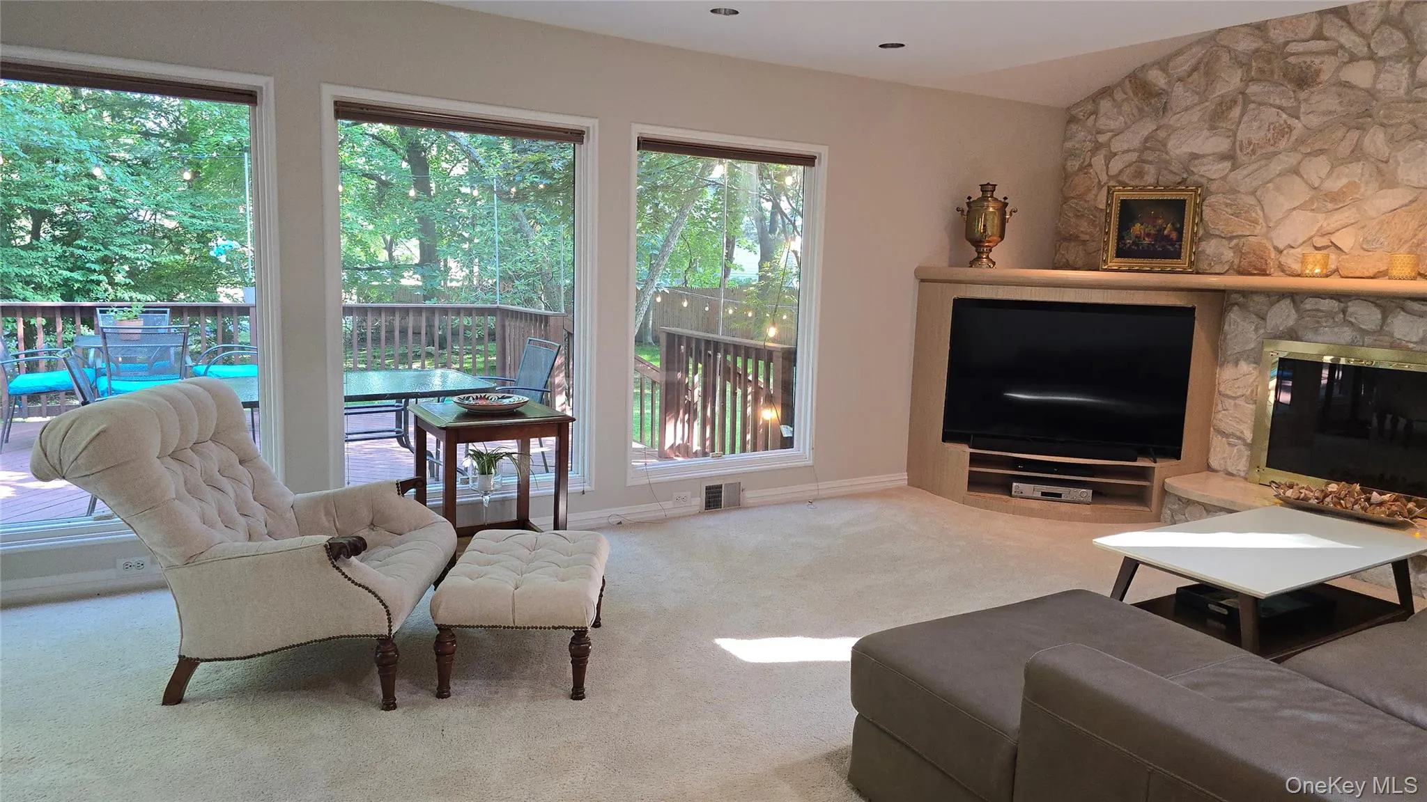 19 York Drive, Clarkstown, NY, 4 Bedrooms Bedrooms, 8 Rooms Rooms,2 BathroomsBathrooms,Residential,For Rent,York,0,1023048 19 York Drive, Clarkstown, NY, 4 Bedrooms Bedrooms, 8 Rooms Rooms,2 BathroomsBathrooms,Residential,For Rent,York,0,1023048