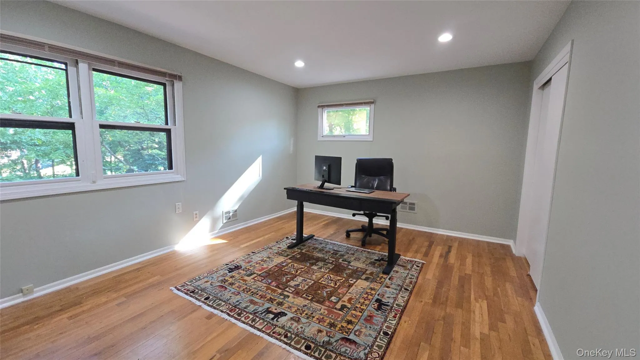 19 York Drive, Clarkstown, NY, 4 Bedrooms Bedrooms, 8 Rooms Rooms,2 BathroomsBathrooms,Residential,For Rent,York,0,1023048 19 York Drive, Clarkstown, NY, 4 Bedrooms Bedrooms, 8 Rooms Rooms,2 BathroomsBathrooms,Residential,For Rent,York,0,1023048