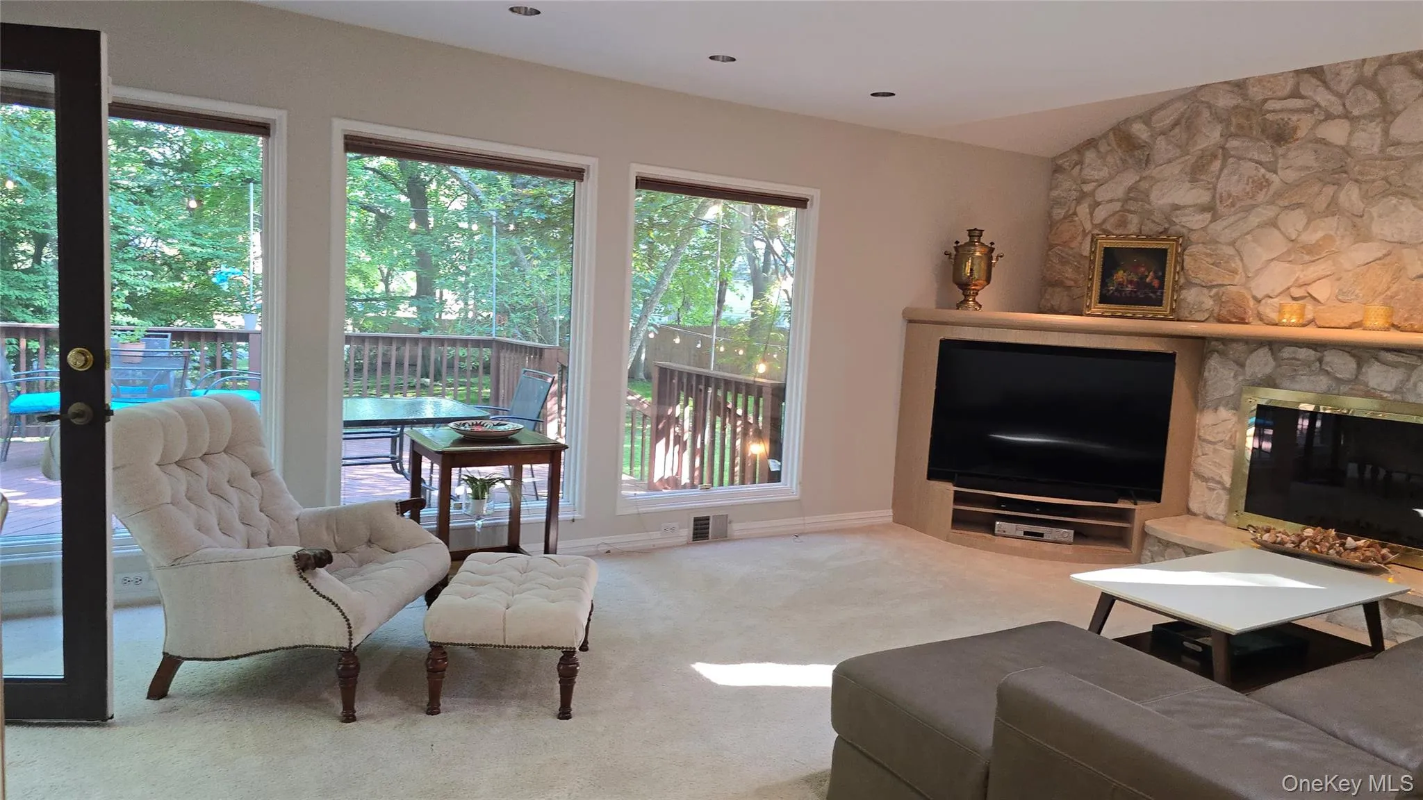 19 York Drive, Clarkstown, NY, 4 Bedrooms Bedrooms, 8 Rooms Rooms,2 BathroomsBathrooms,Residential,For Rent,York,0,1023048 19 York Drive, Clarkstown, NY, 4 Bedrooms Bedrooms, 8 Rooms Rooms,2 BathroomsBathrooms,Residential,For Rent,York,0,1023048