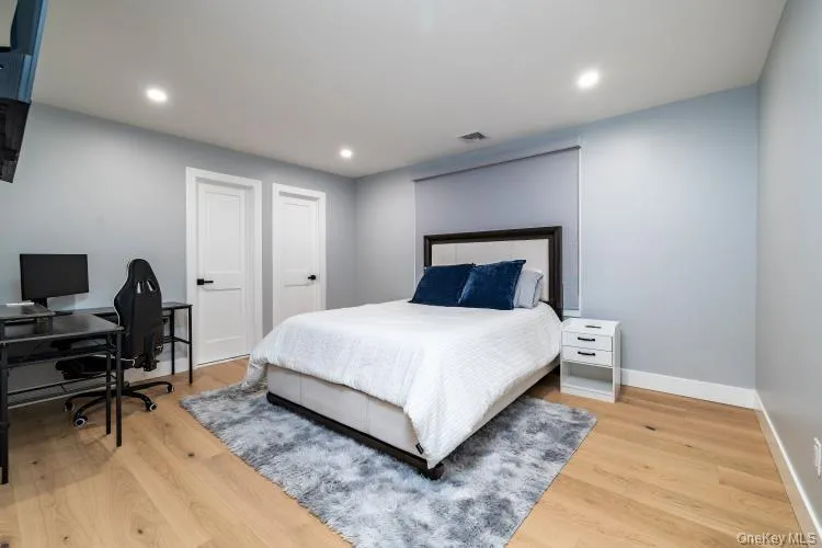 23 Faith Lane, Hempstead, NY, 5 Bedrooms Bedrooms, 7 Rooms Rooms,5 BathroomsBathrooms,Residential,For Rent,Faith,0,1023049 23 Faith Lane, Hempstead, NY, 5 Bedrooms Bedrooms, 7 Rooms Rooms,5 BathroomsBathrooms,Residential,For Rent,Faith,0,1023049
